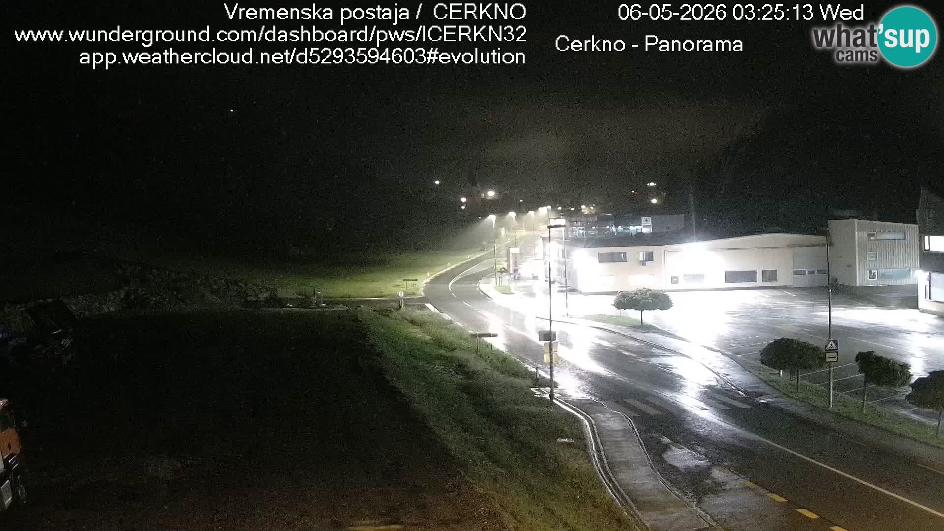 Cerkno entrada a la ciudad Webcam en vivo
