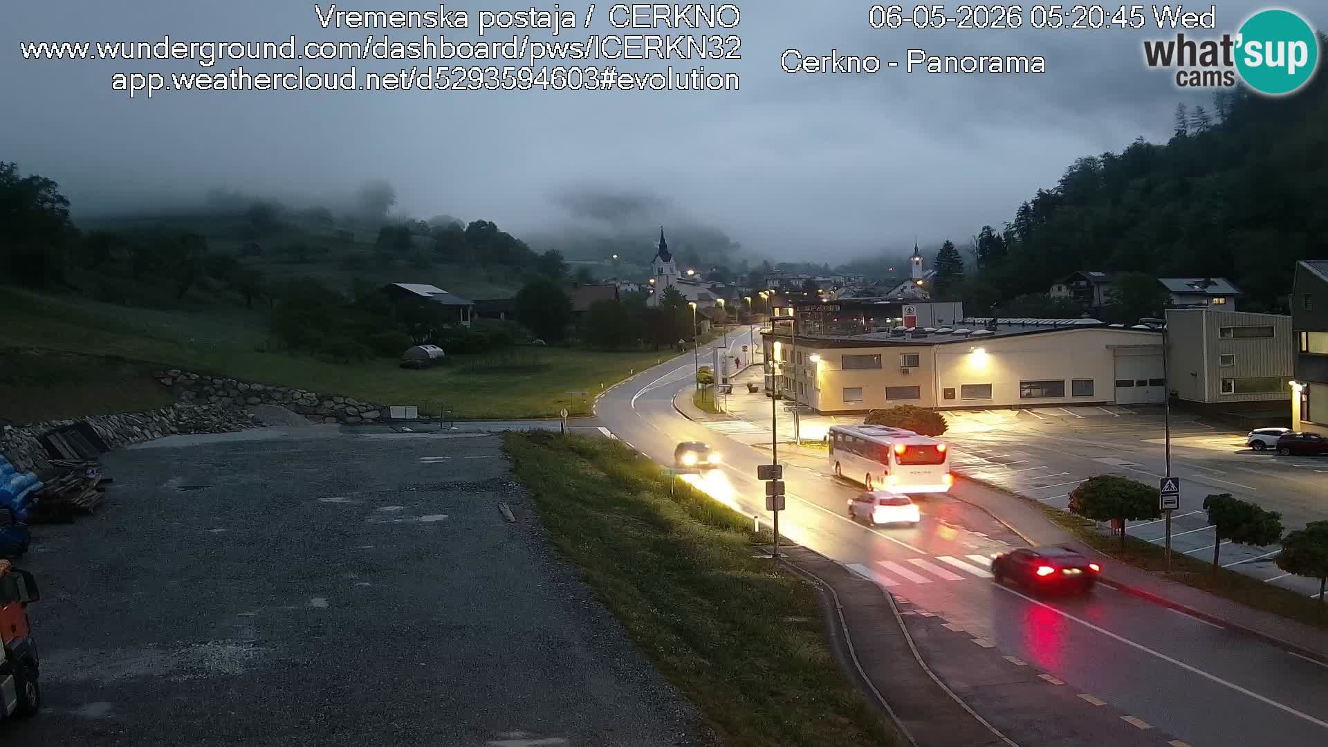 Cerkno entrada a la ciudad Webcam en vivo