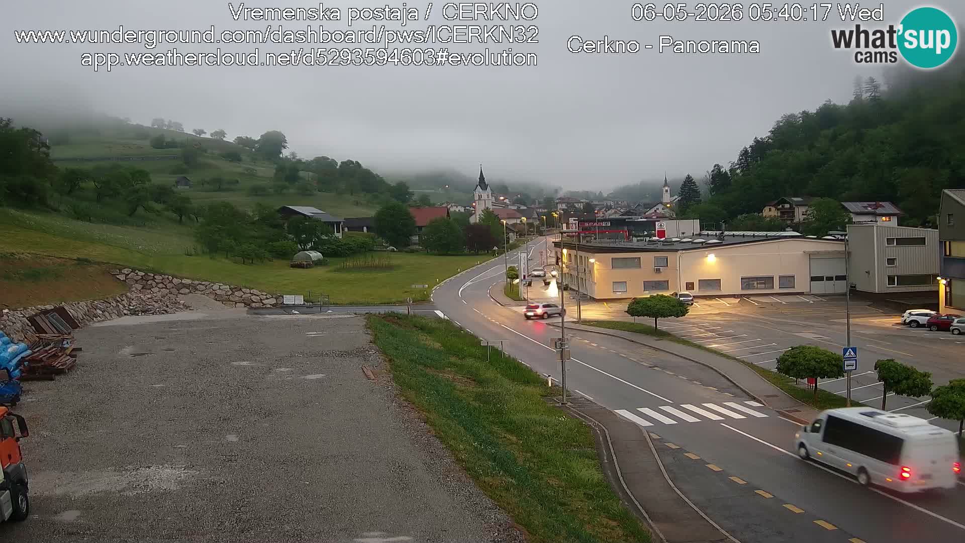 Cerkno entrada a la ciudad Webcam en vivo