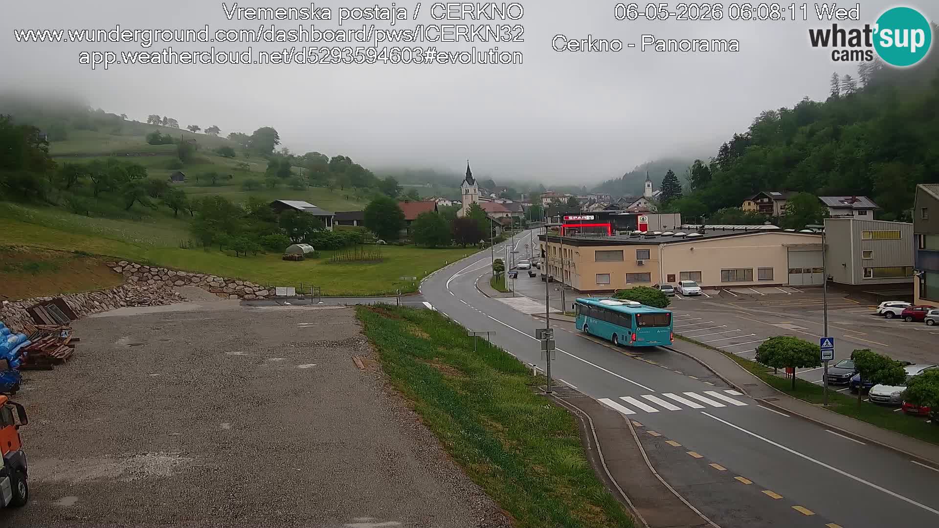 Webcam en direct – Entrée de la ville de Cerkno