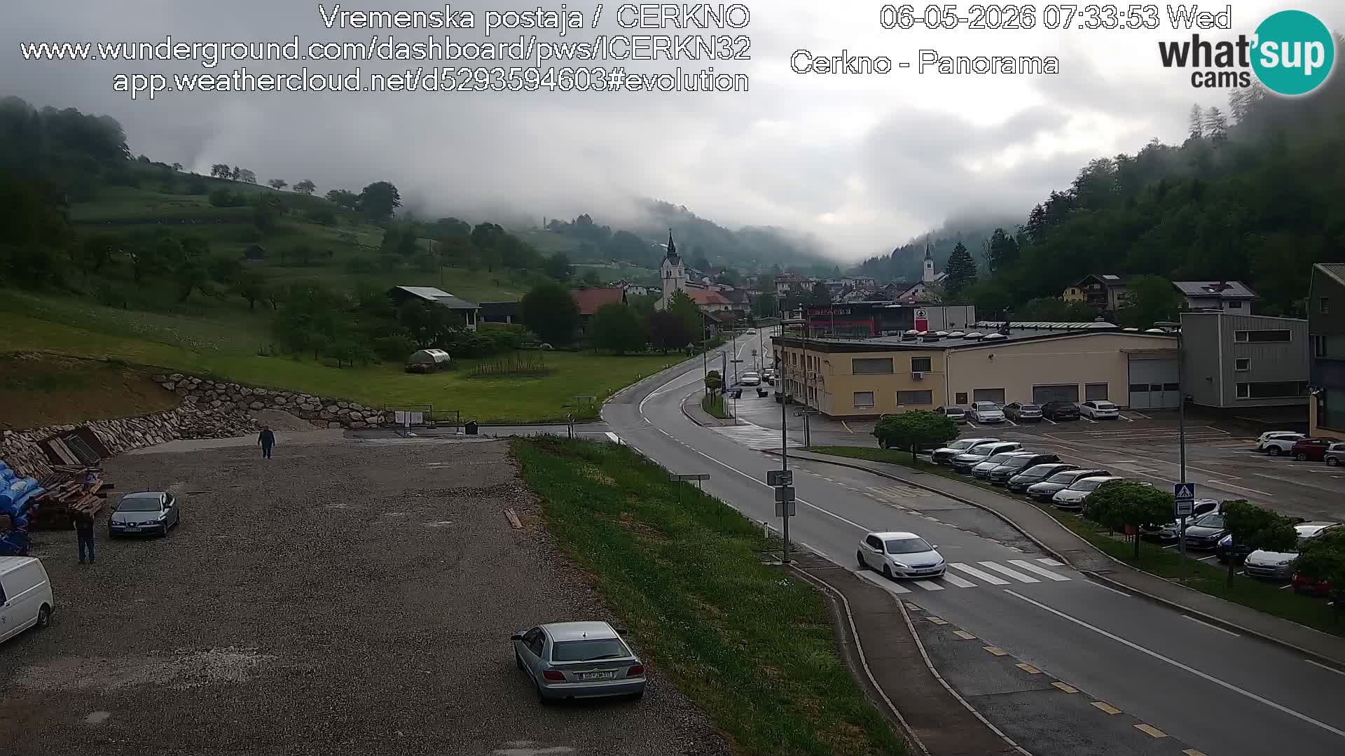 Cerkno city entrance Live Webcam