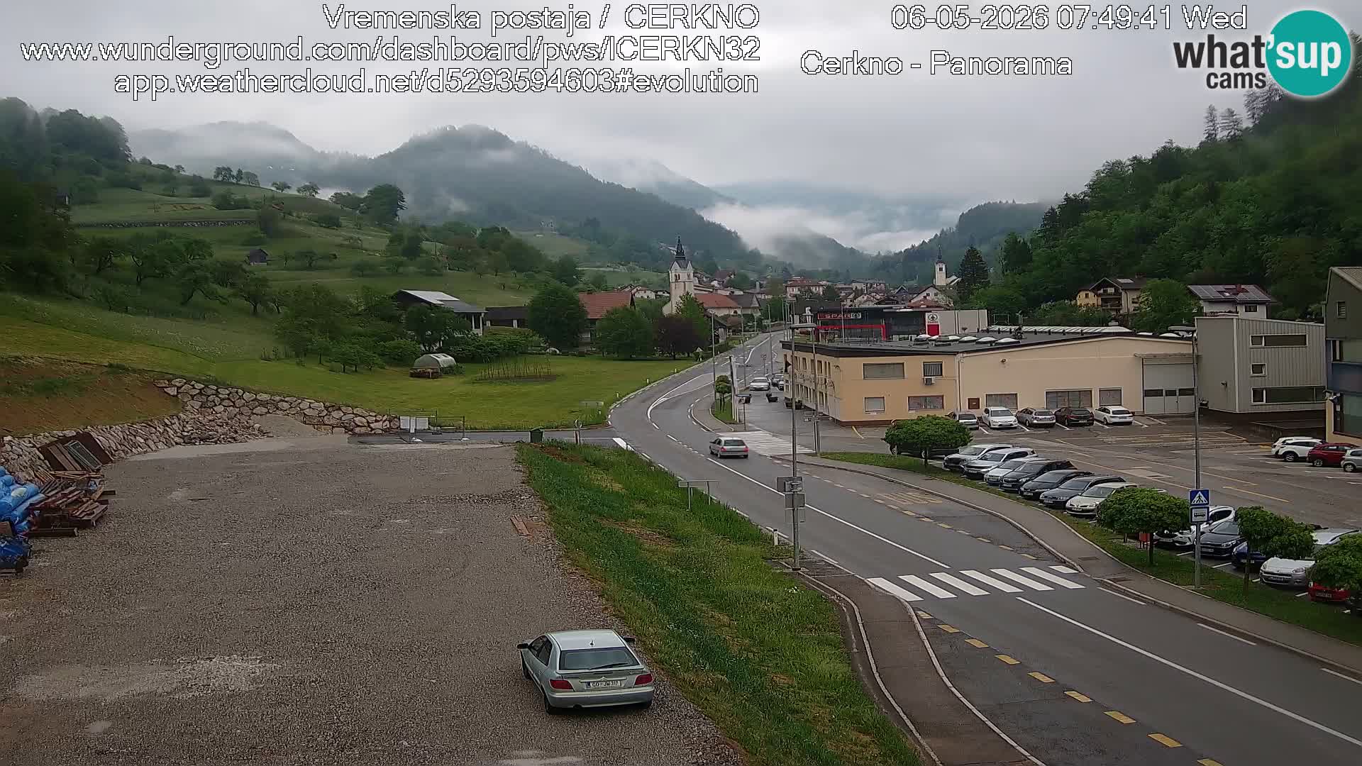 Cerkno city entrance Live Webcam