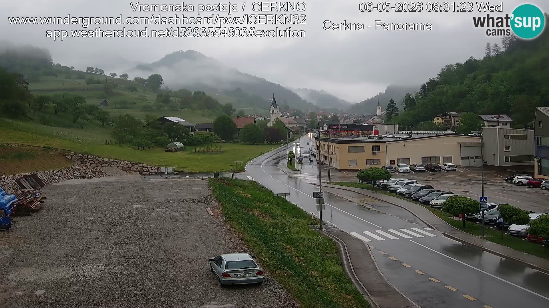 Webcam en direct – Entrée de la ville de Cerkno