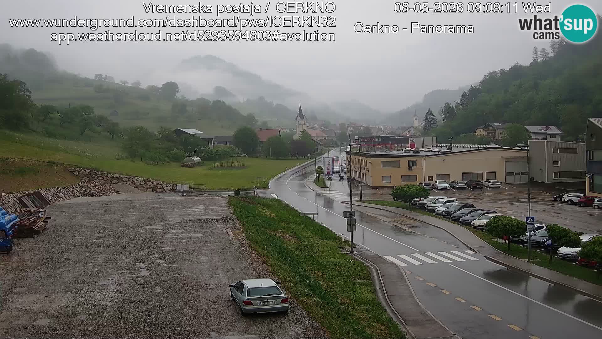 Cerkno city entrance Live Webcam