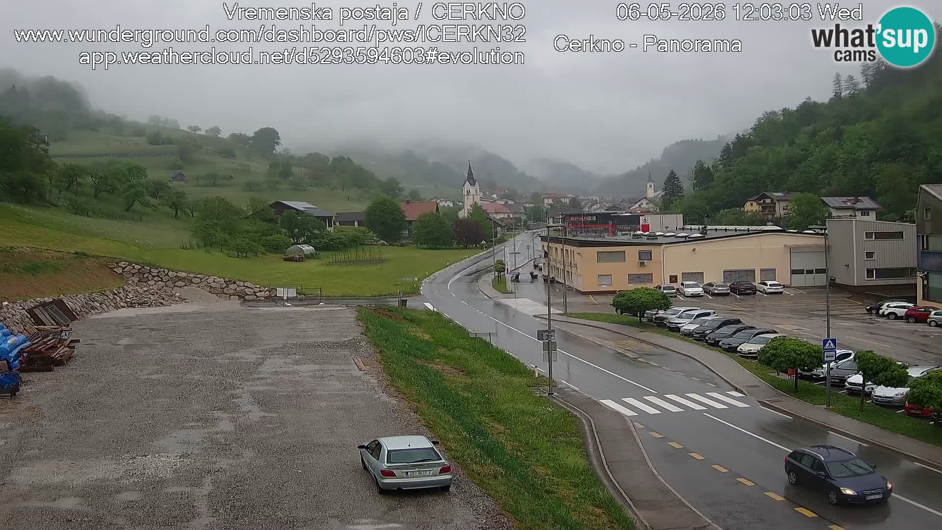 Cerkno city entrance Live Webcam