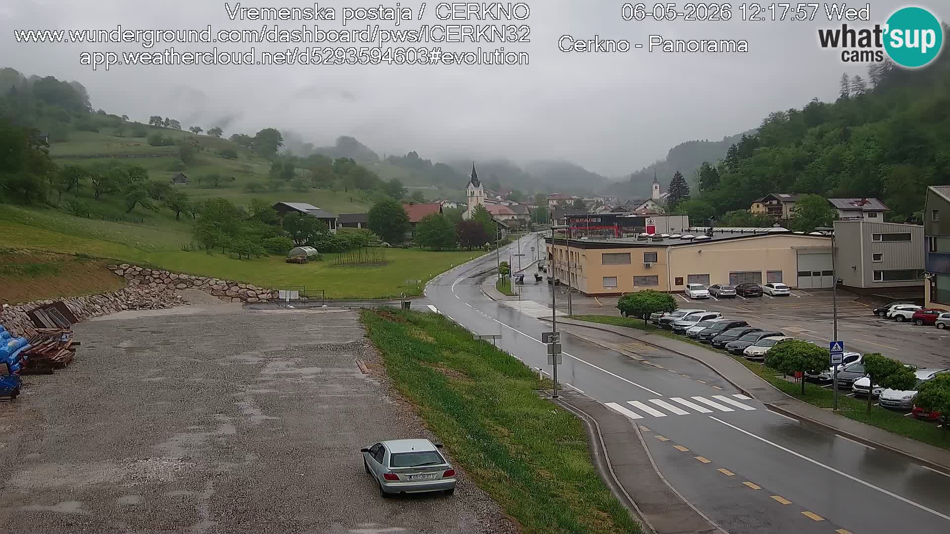 Cerkno city entrance Live Webcam