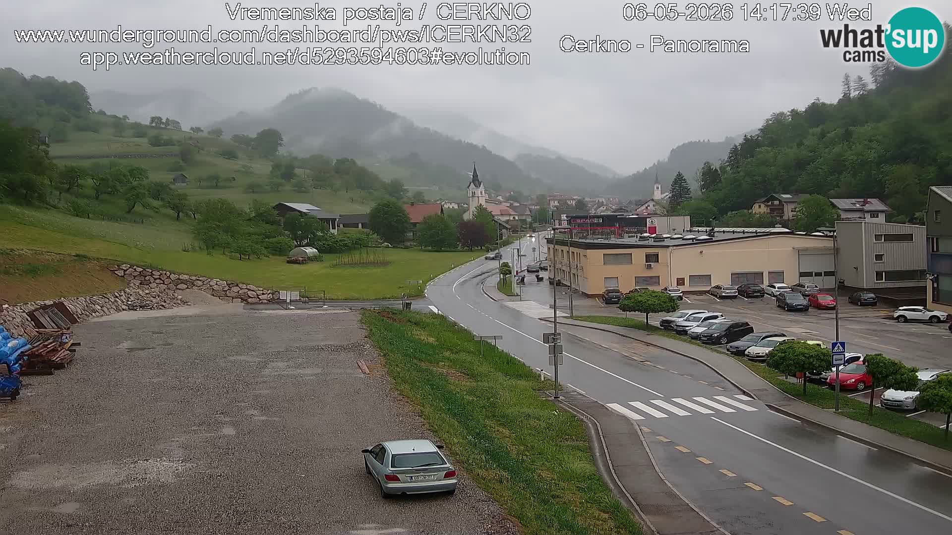 Webcam en direct – Entrée de la ville de Cerkno