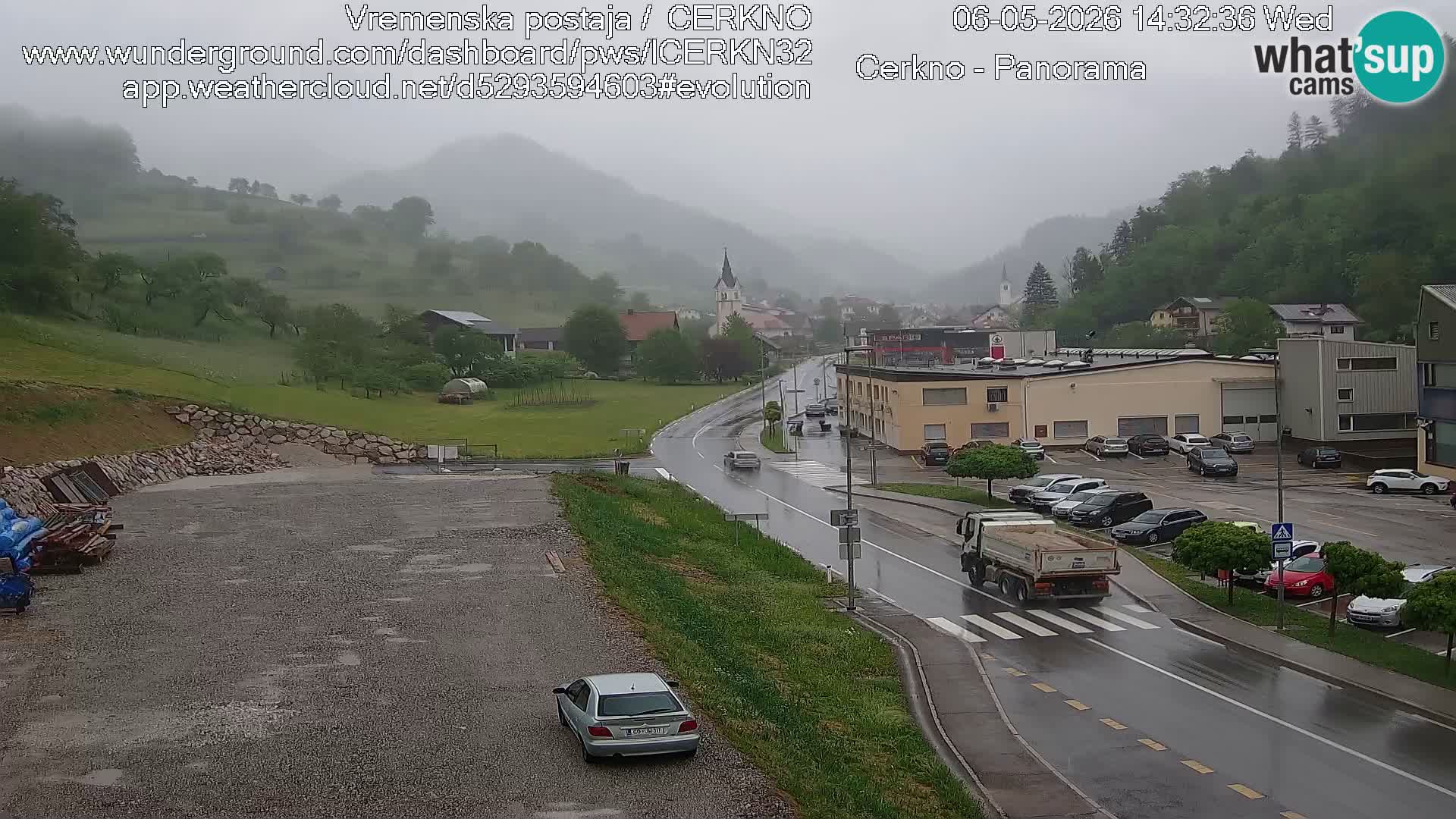 Cerkno entrada a la ciudad Webcam en vivo