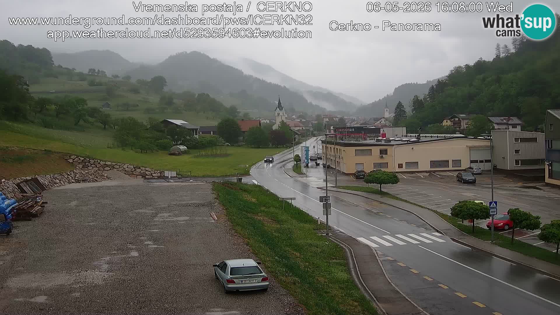 Cerkno city entrance Live Webcam