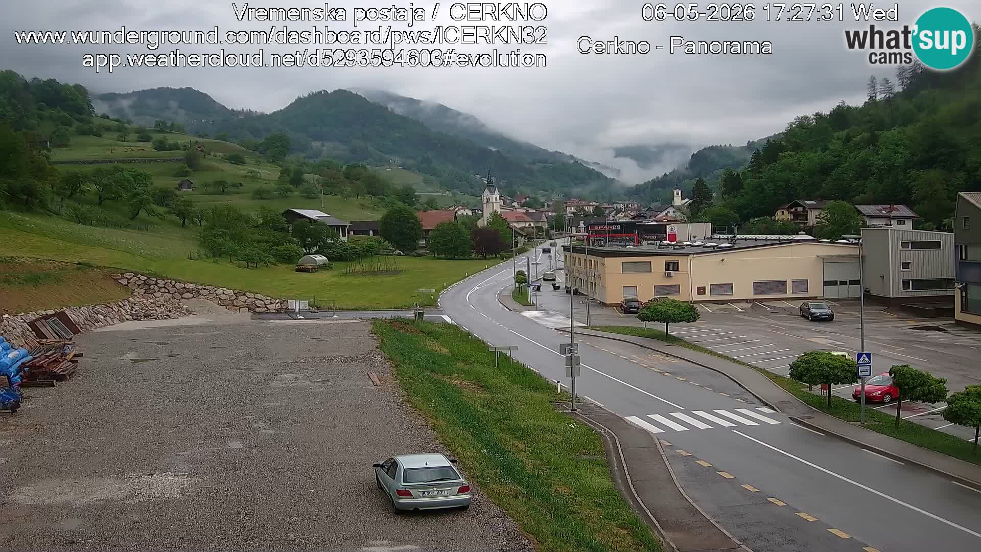 Cerkno entrada a la ciudad Webcam en vivo