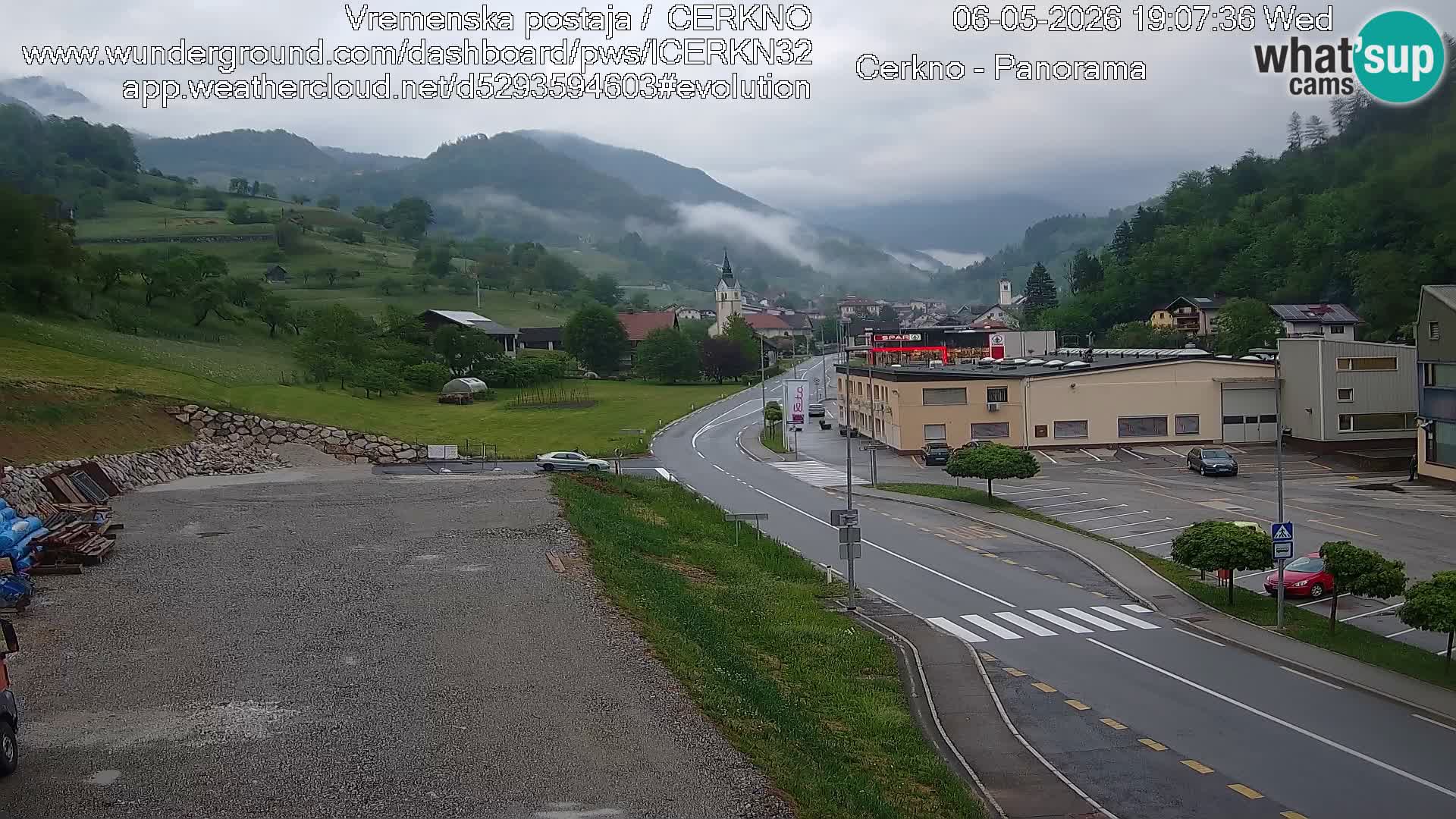 Cerkno city entrance Live Webcam