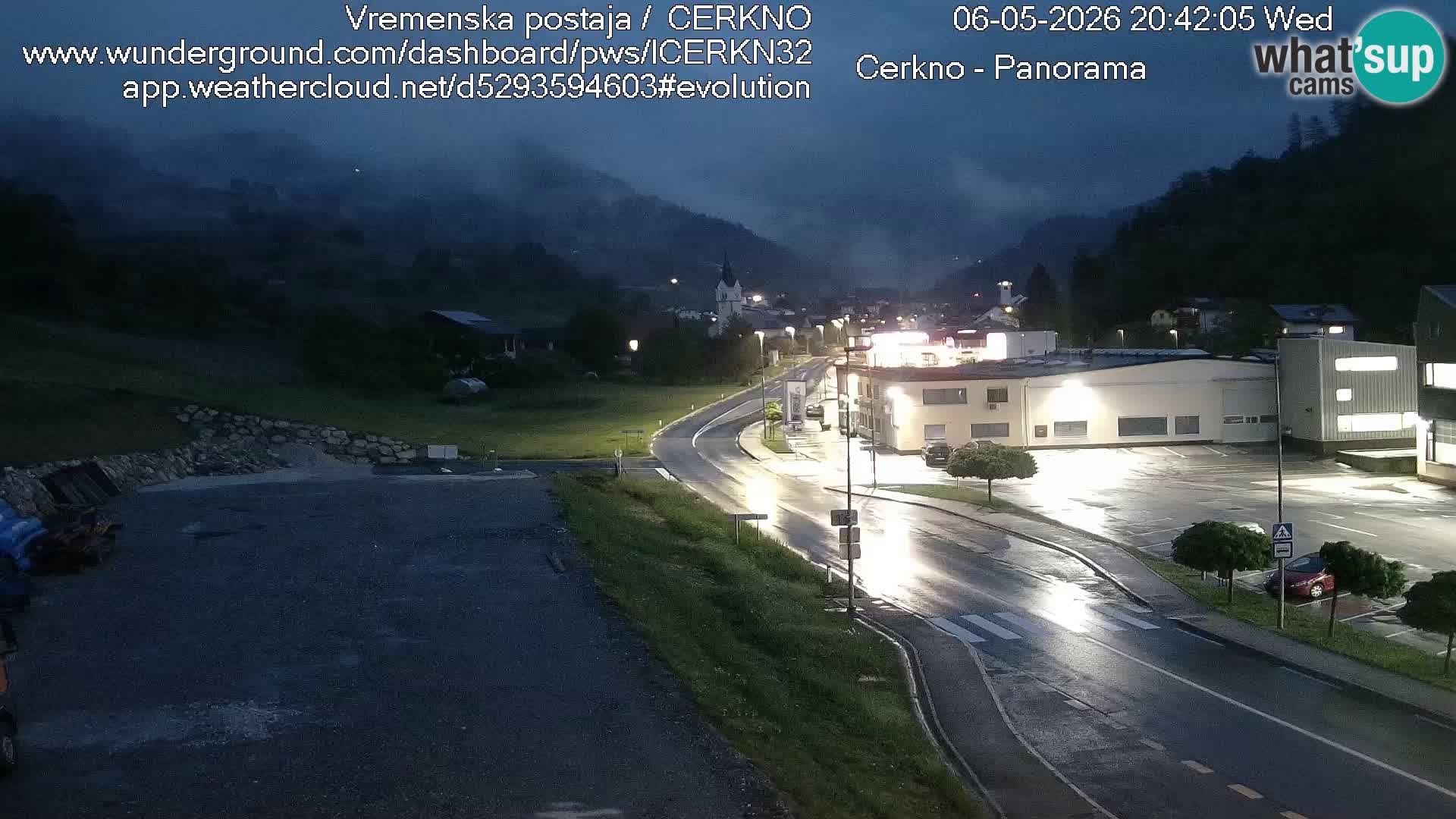 Webcam en direct – Entrée de la ville de Cerkno
