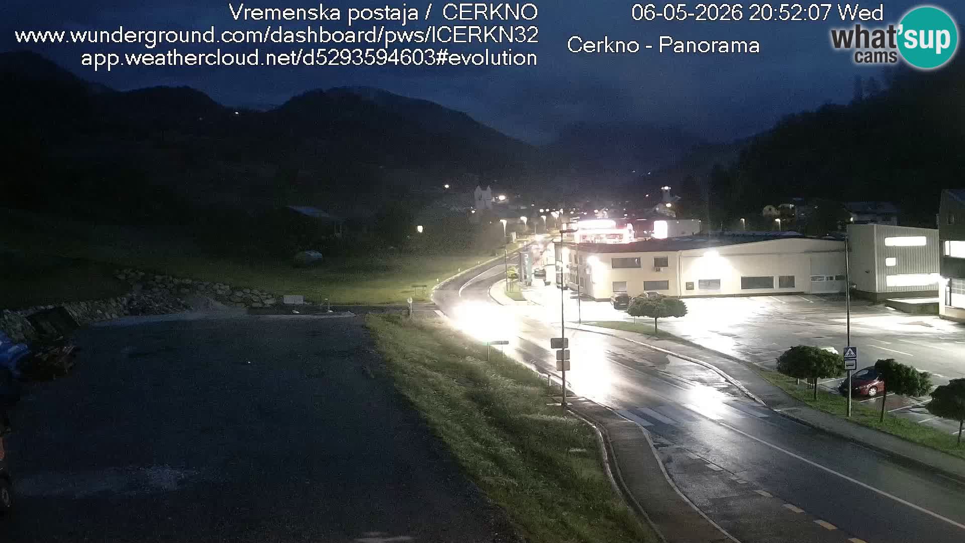 Cerkno city entrance Live Webcam