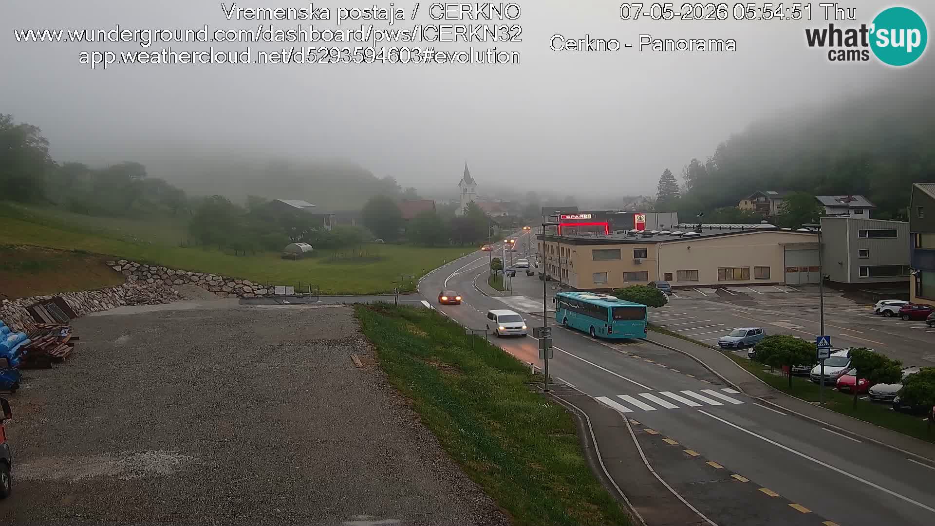 Cerkno entrada a la ciudad Webcam en vivo