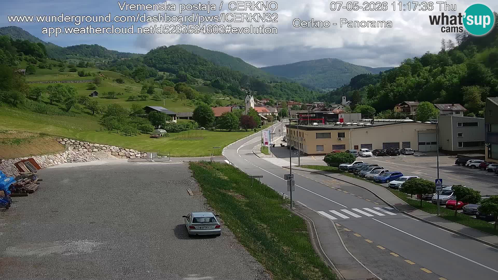 Cerkno entrada a la ciudad Webcam en vivo