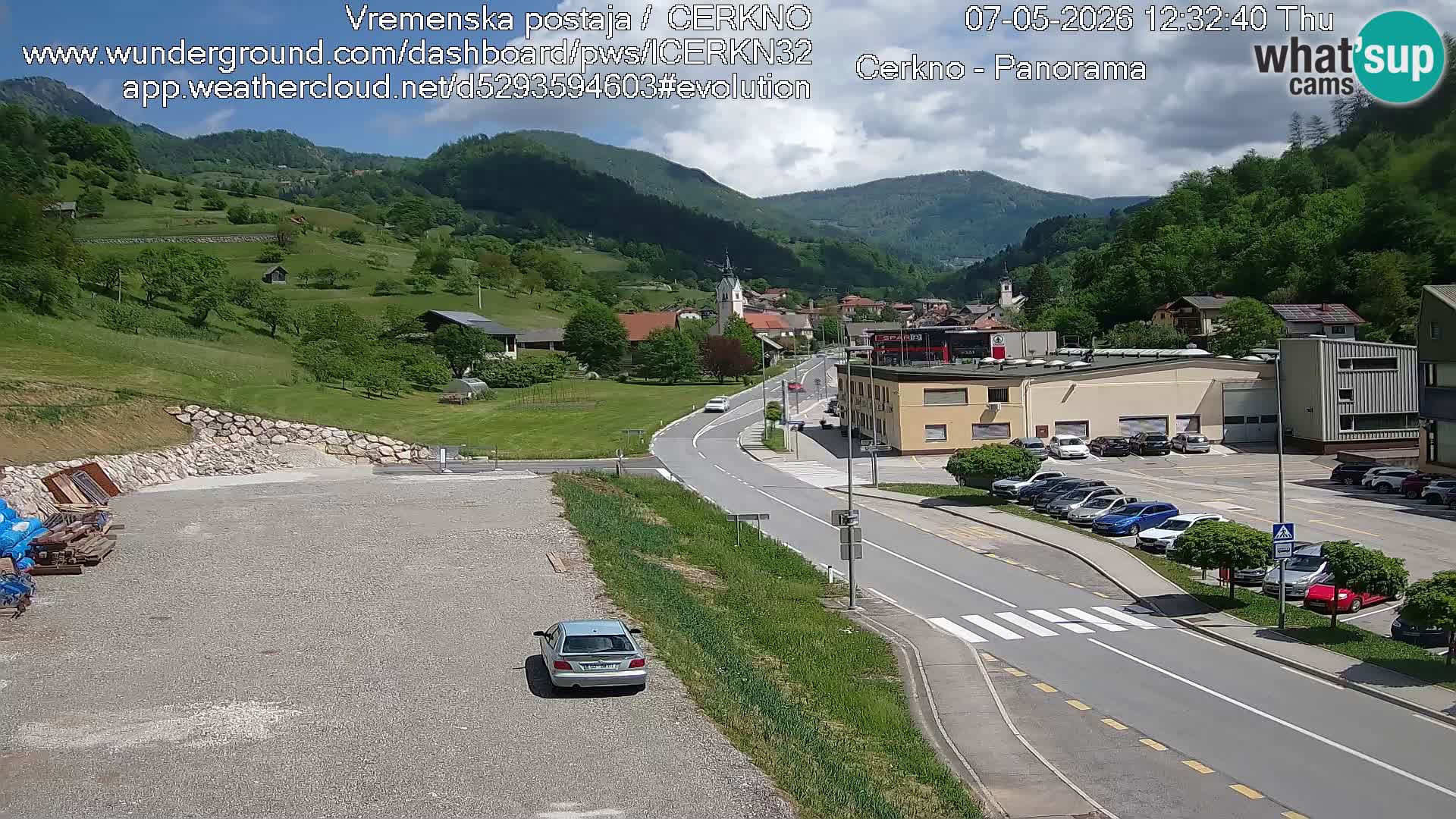 Cerkno city entrance Live Webcam