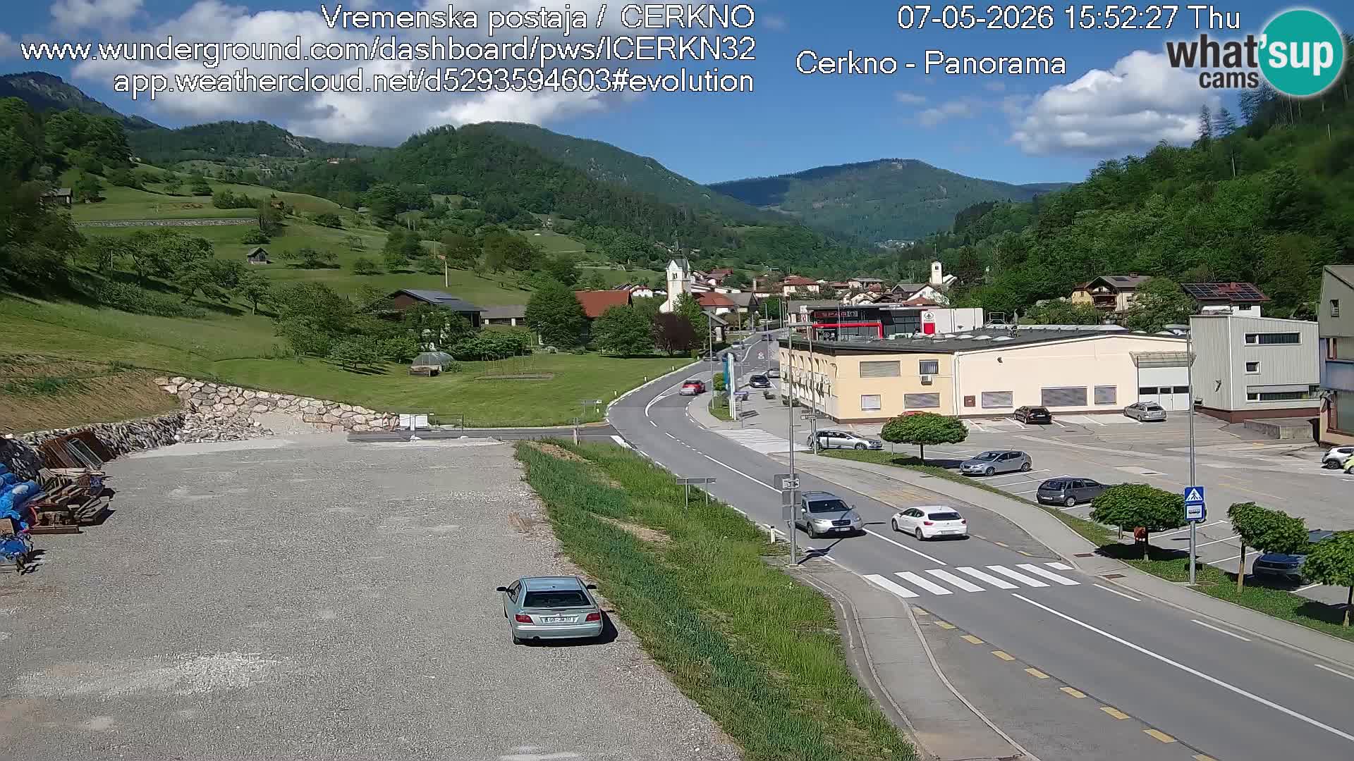 Webcam en direct – Entrée de la ville de Cerkno