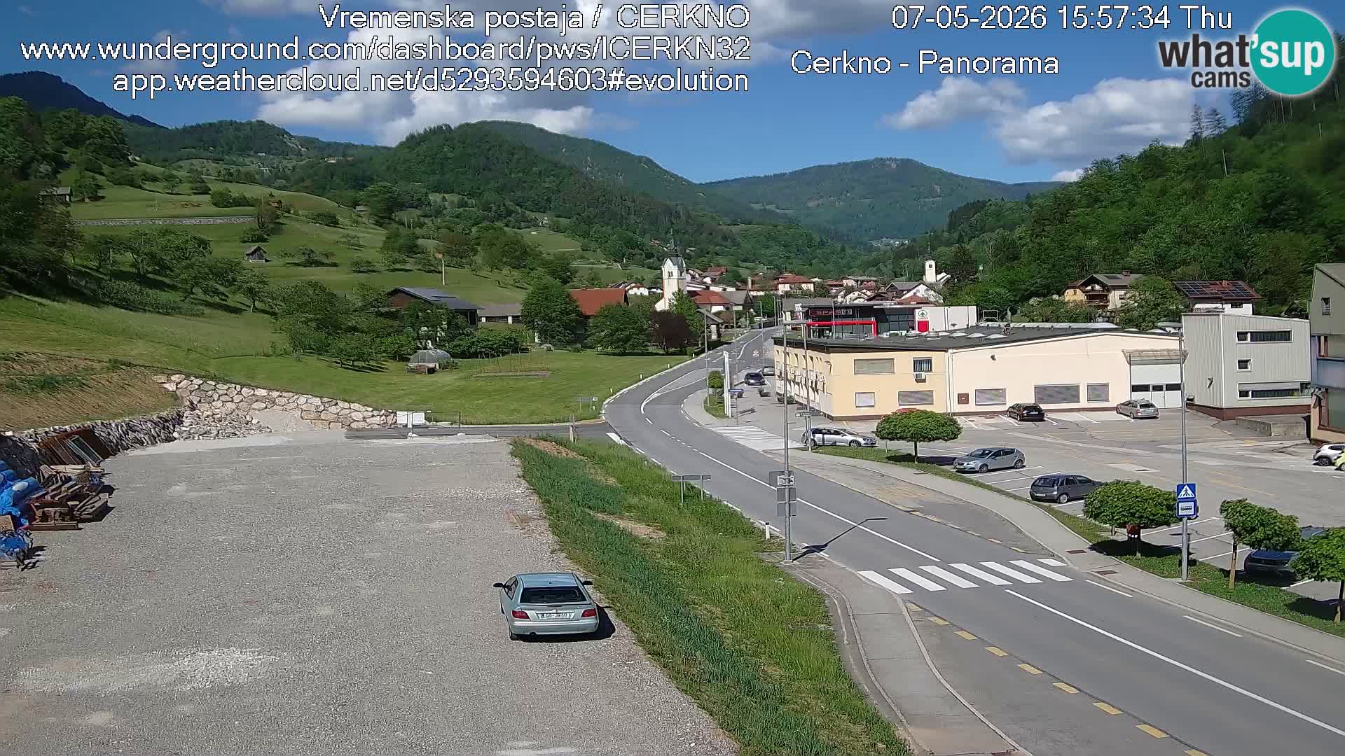 Webcam en direct – Entrée de la ville de Cerkno