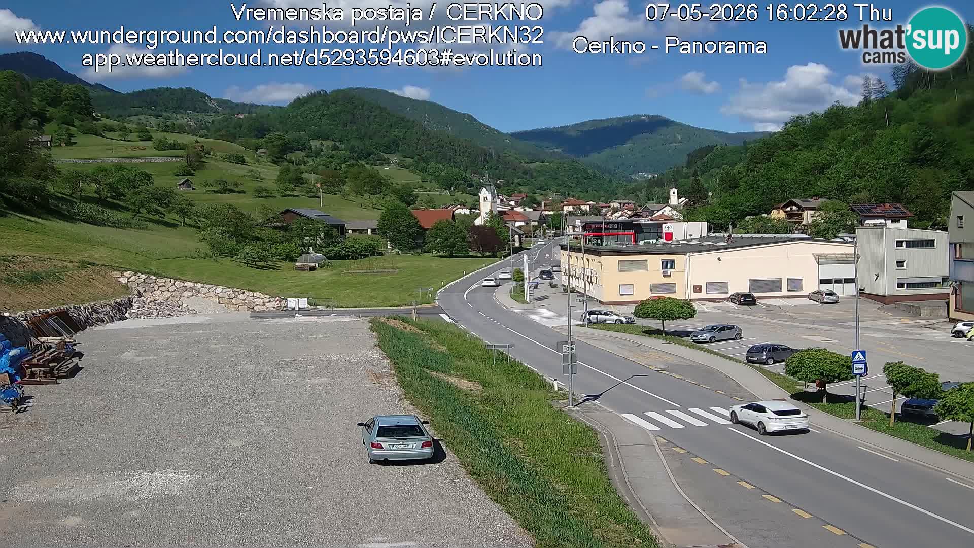 Webcam en direct – Entrée de la ville de Cerkno