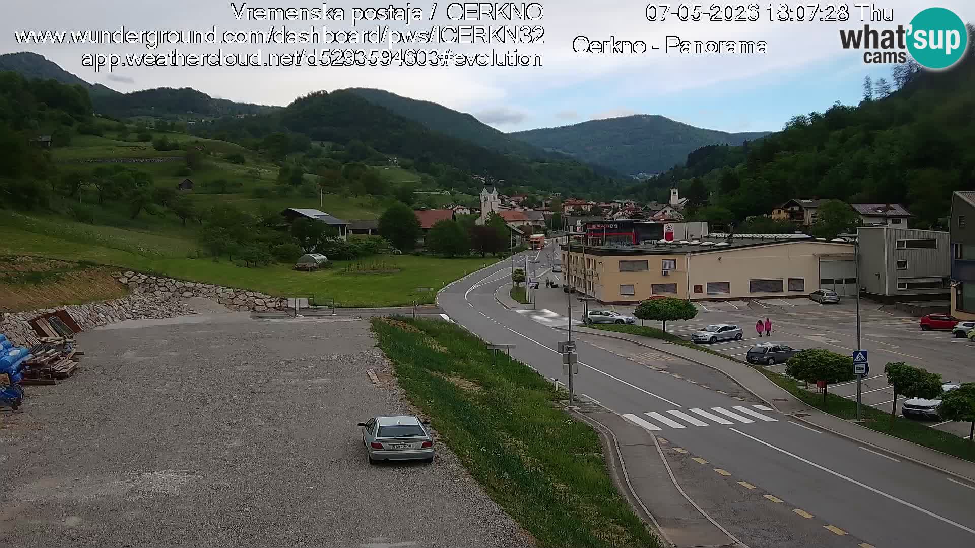 Cerkno entrada a la ciudad Webcam en vivo