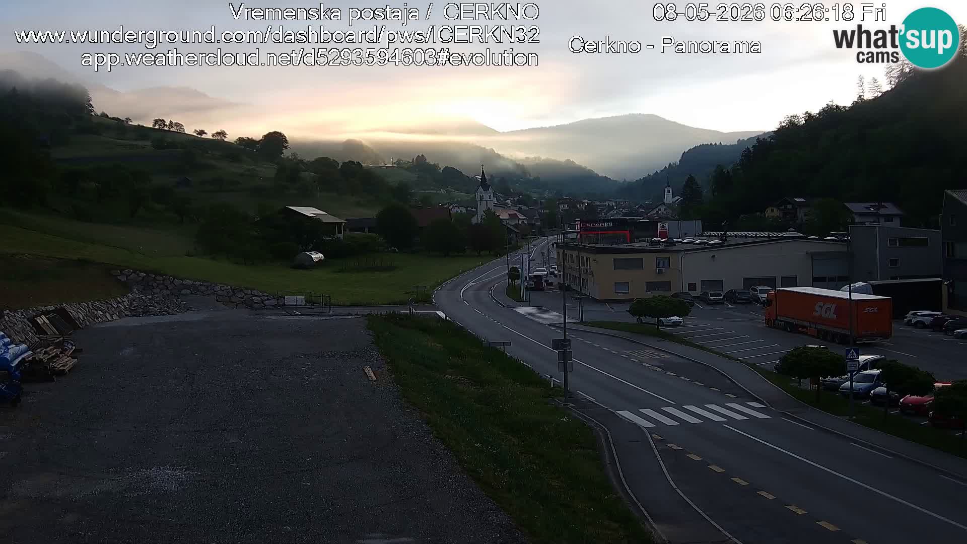 Cerkno entrada a la ciudad Webcam en vivo