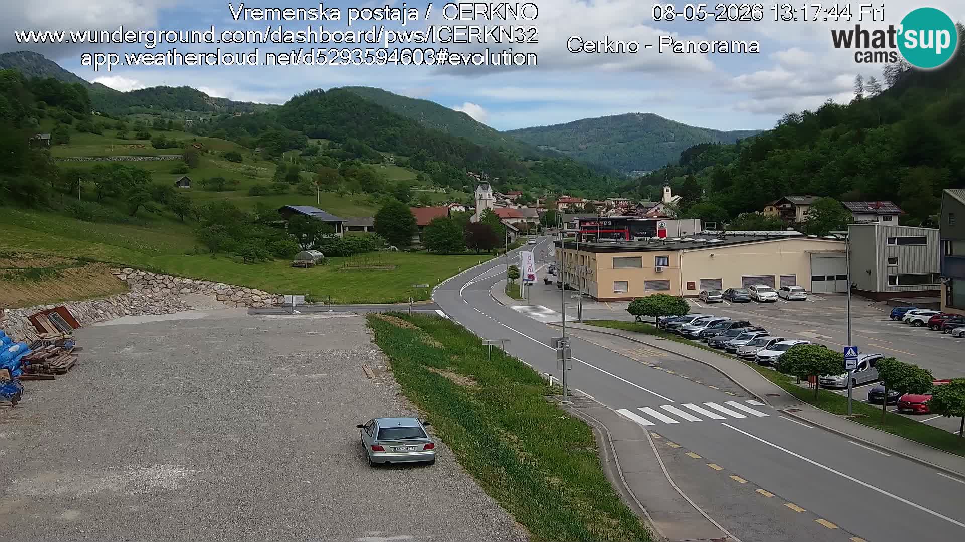 Webcam en direct – Entrée de la ville de Cerkno
