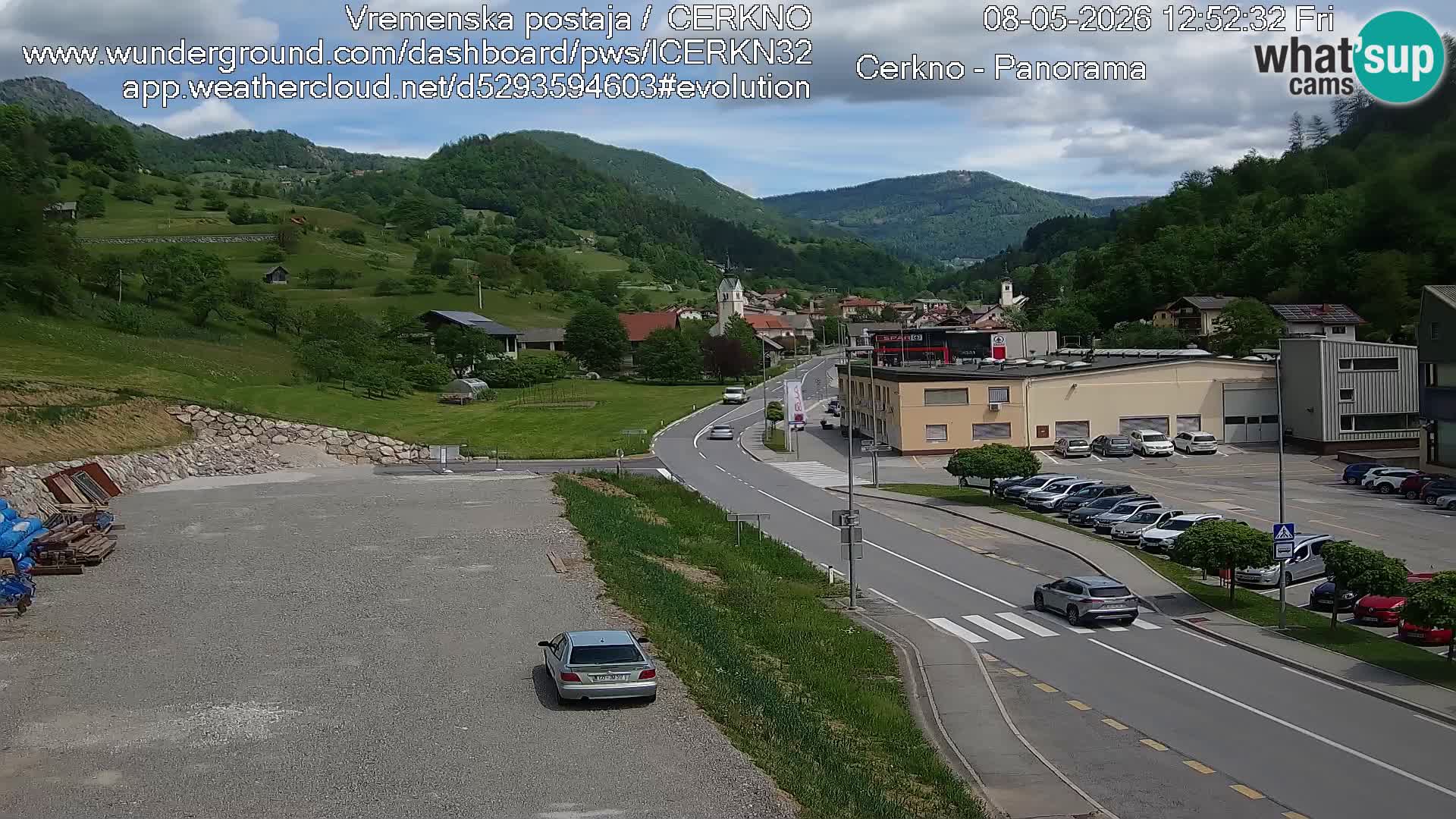 Webcam en direct – Entrée de la ville de Cerkno