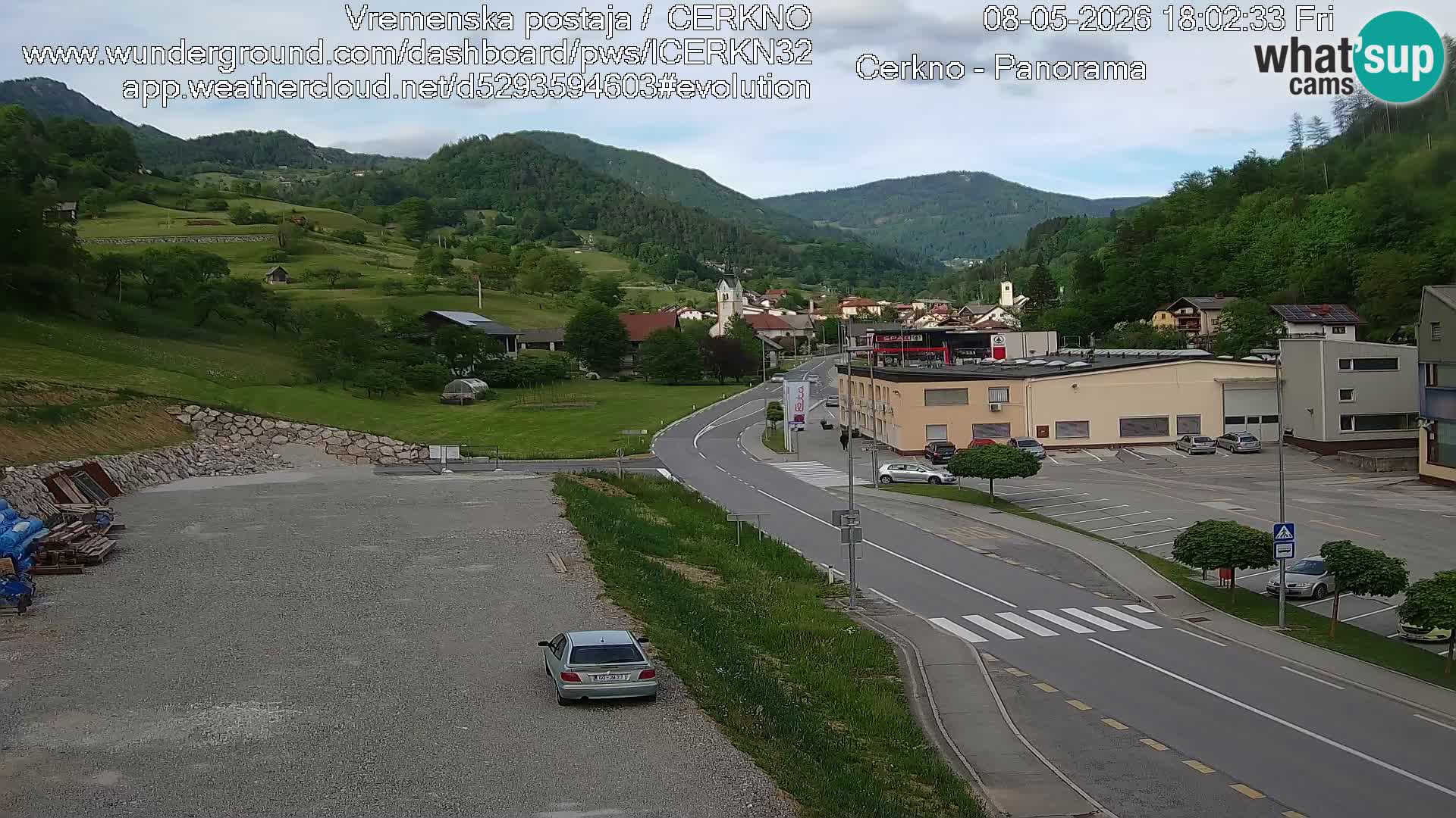 Cerkno entrada a la ciudad Webcam en vivo