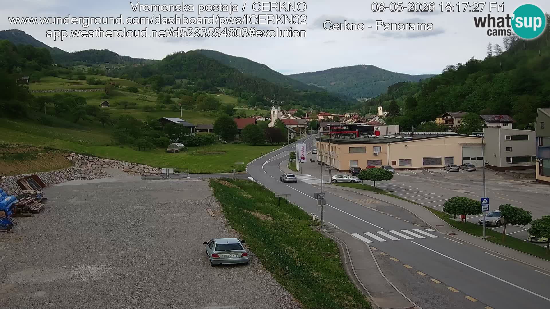 Cerkno entrada a la ciudad Webcam en vivo