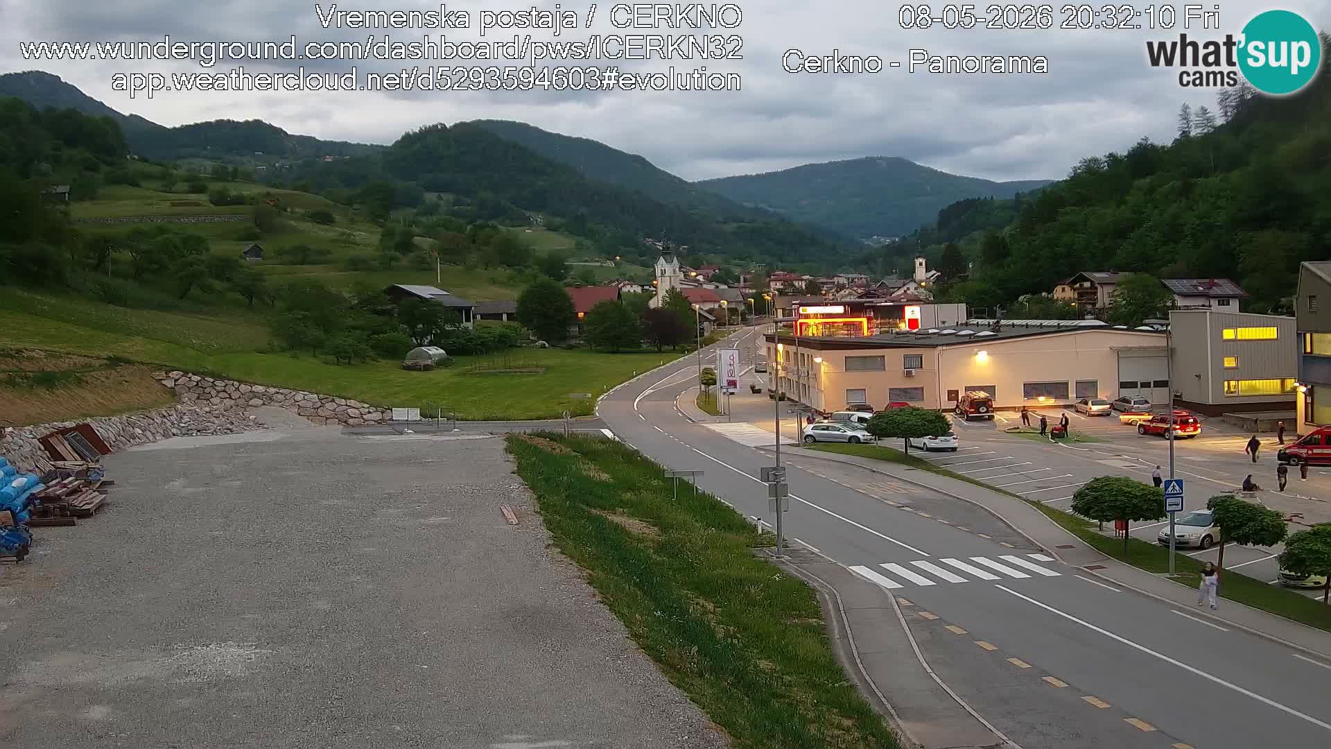 Webcam en direct – Entrée de la ville de Cerkno