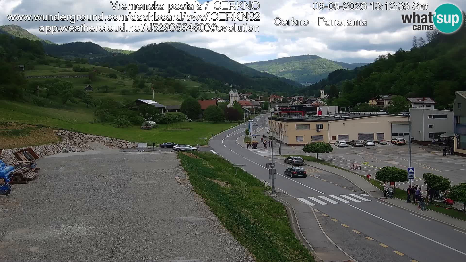 Cerkno entrada a la ciudad Webcam en vivo