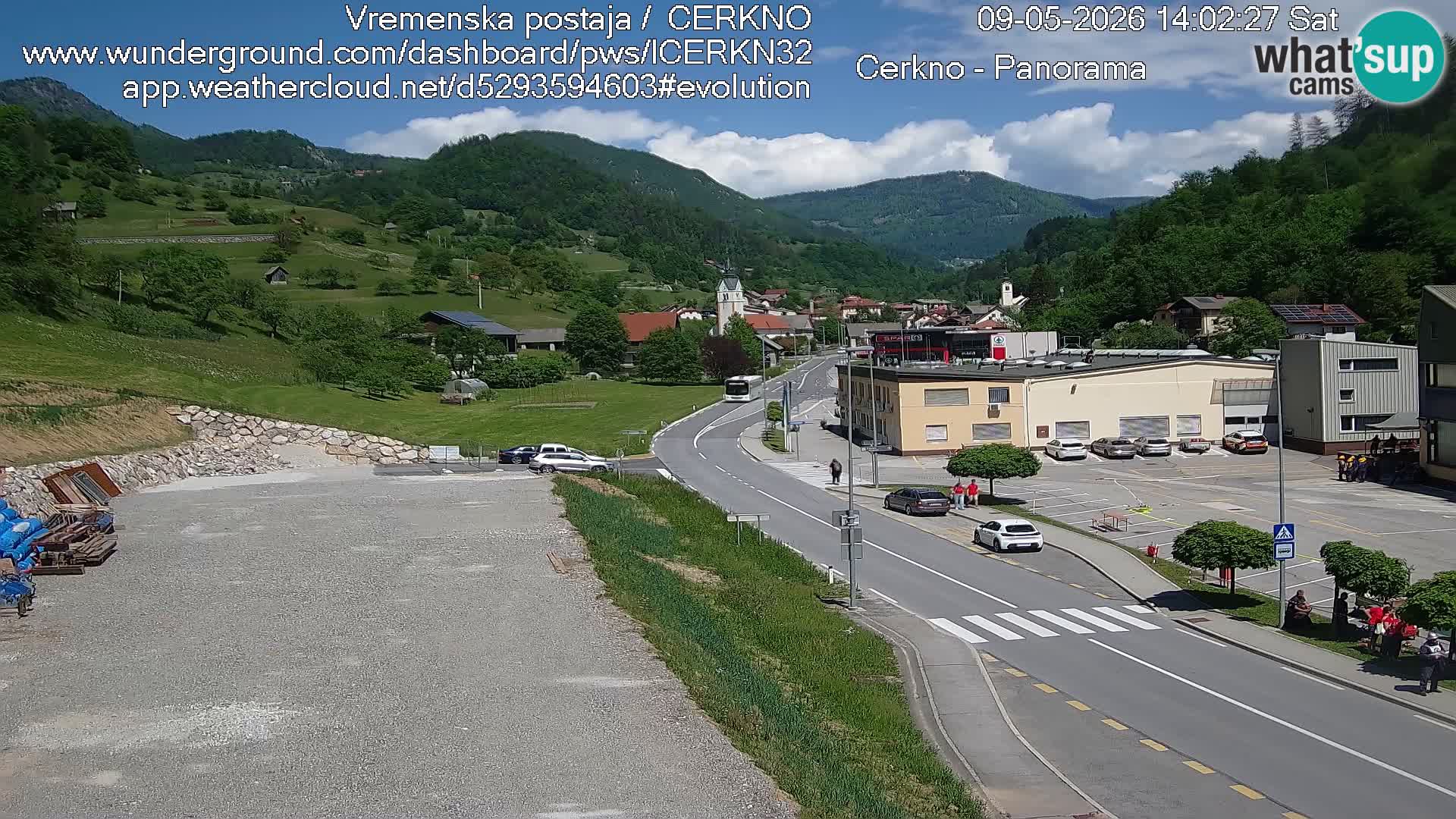 Webcam en direct – Entrée de la ville de Cerkno