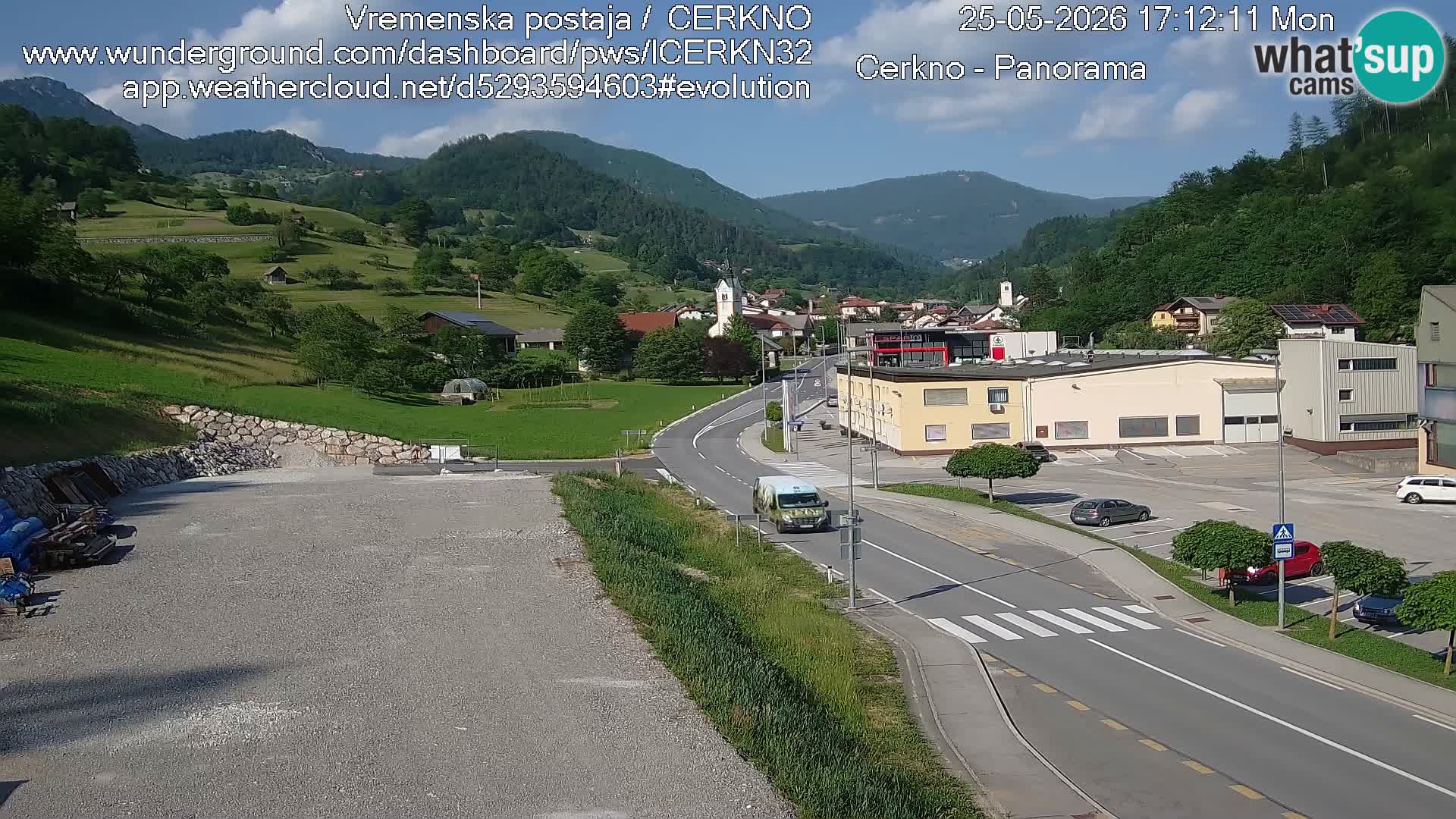 Cerkno entrada a la ciudad Webcam en vivo