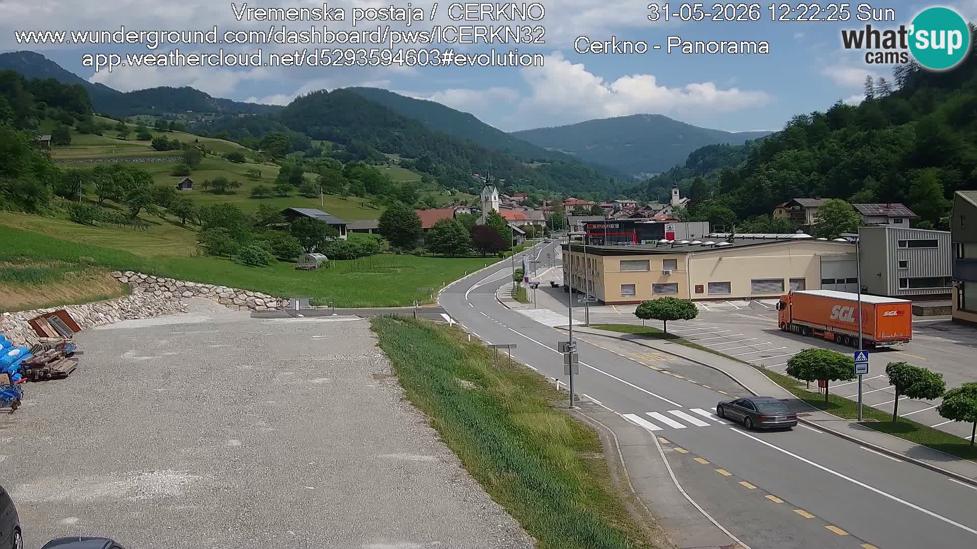Cerkno city entrance Live Webcam