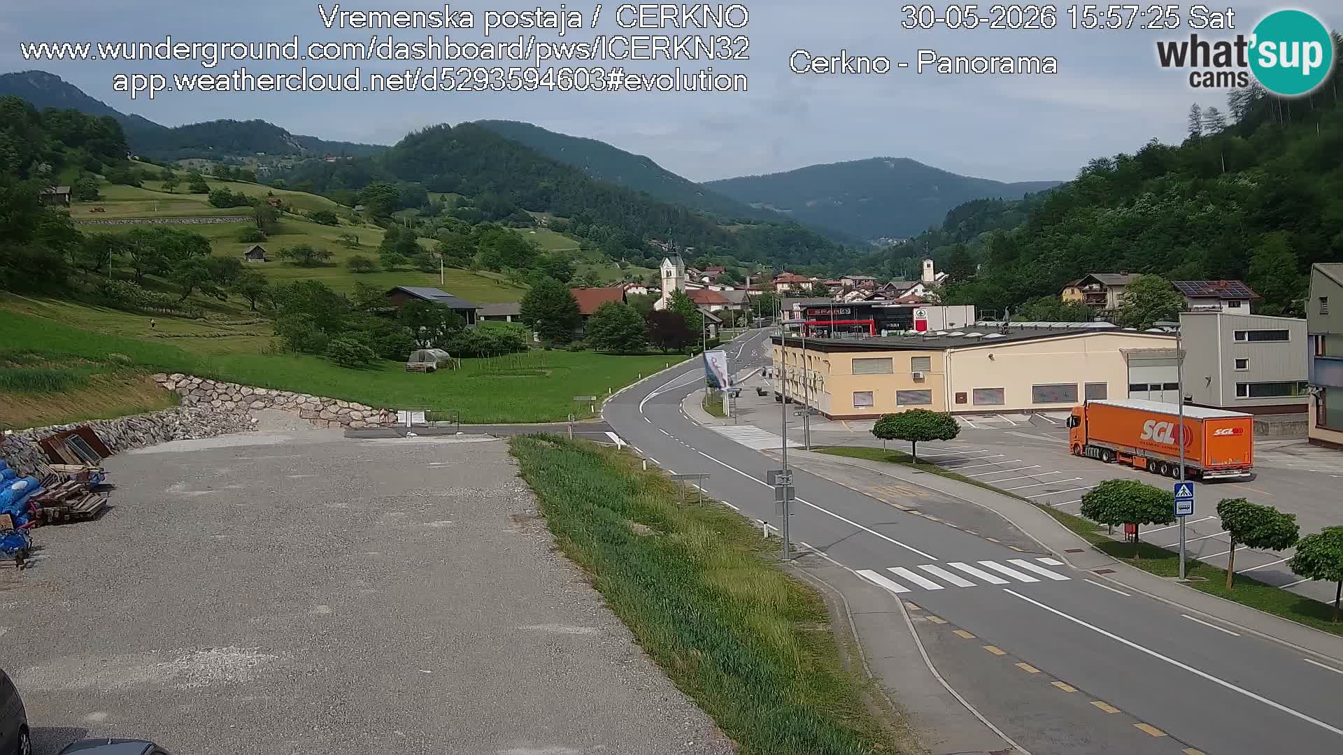 Cerkno city entrance Live Webcam