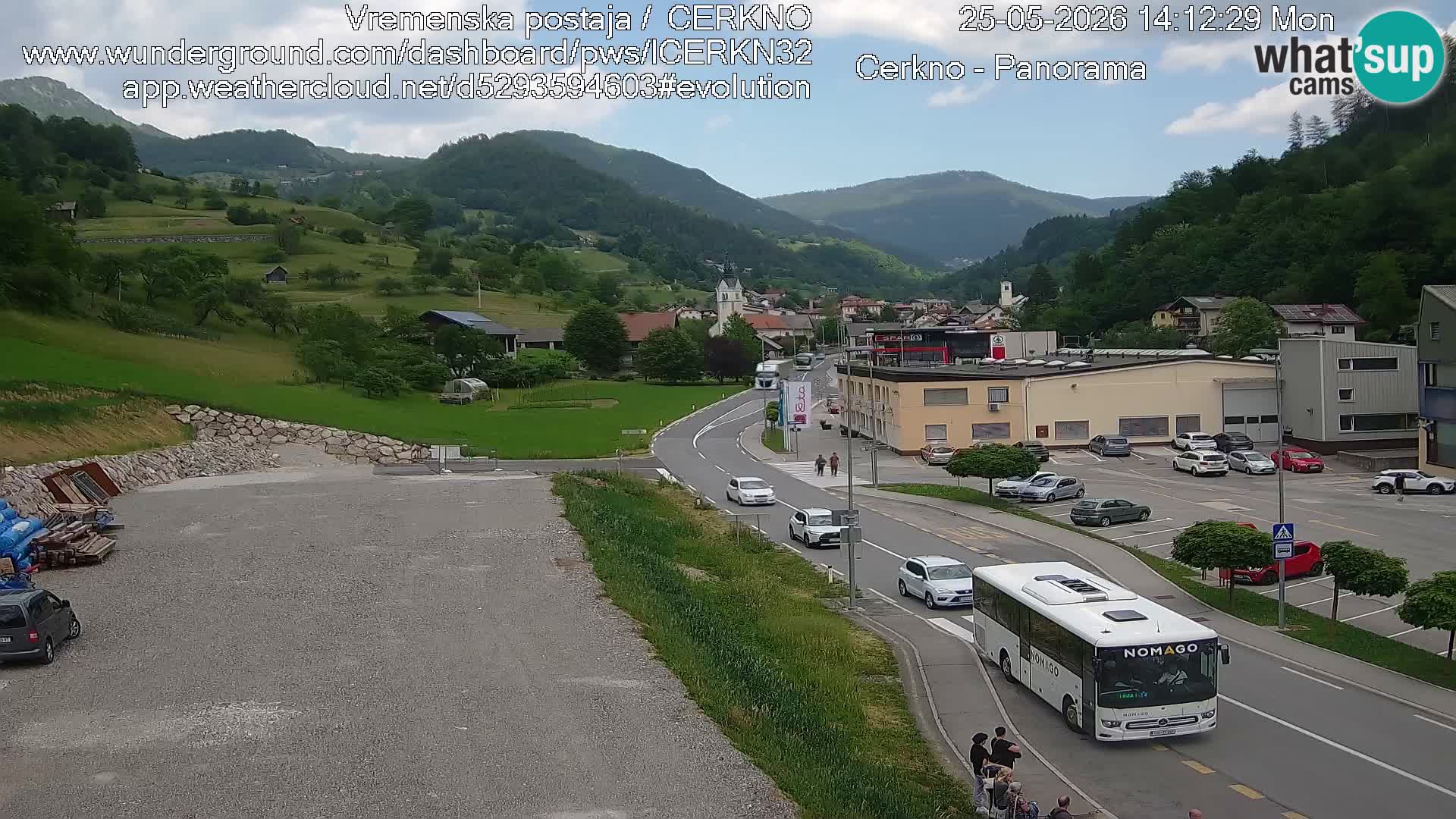 Cerkno city entrance Live Webcam