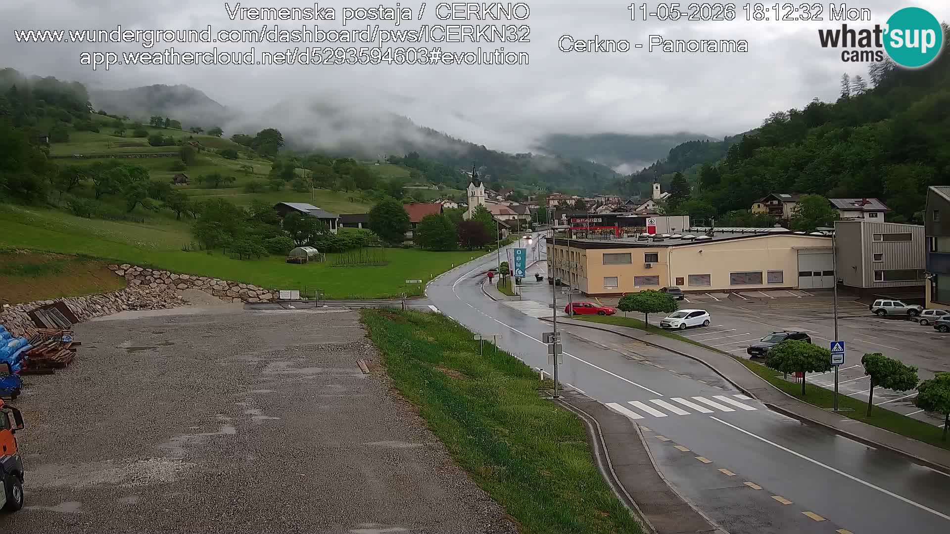 Cerkno city entrance Live Webcam