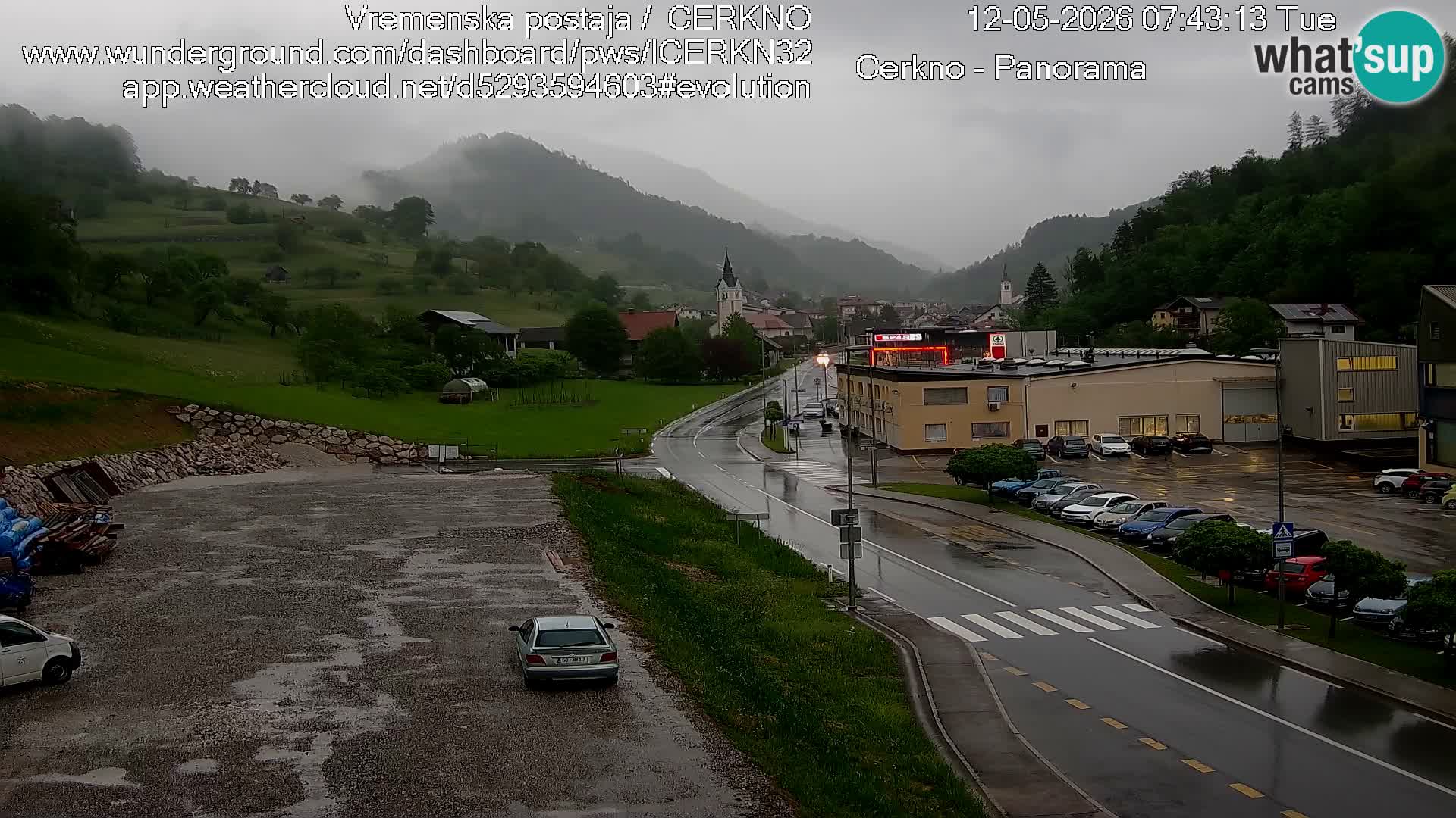 Cerkno entrada a la ciudad Webcam en vivo