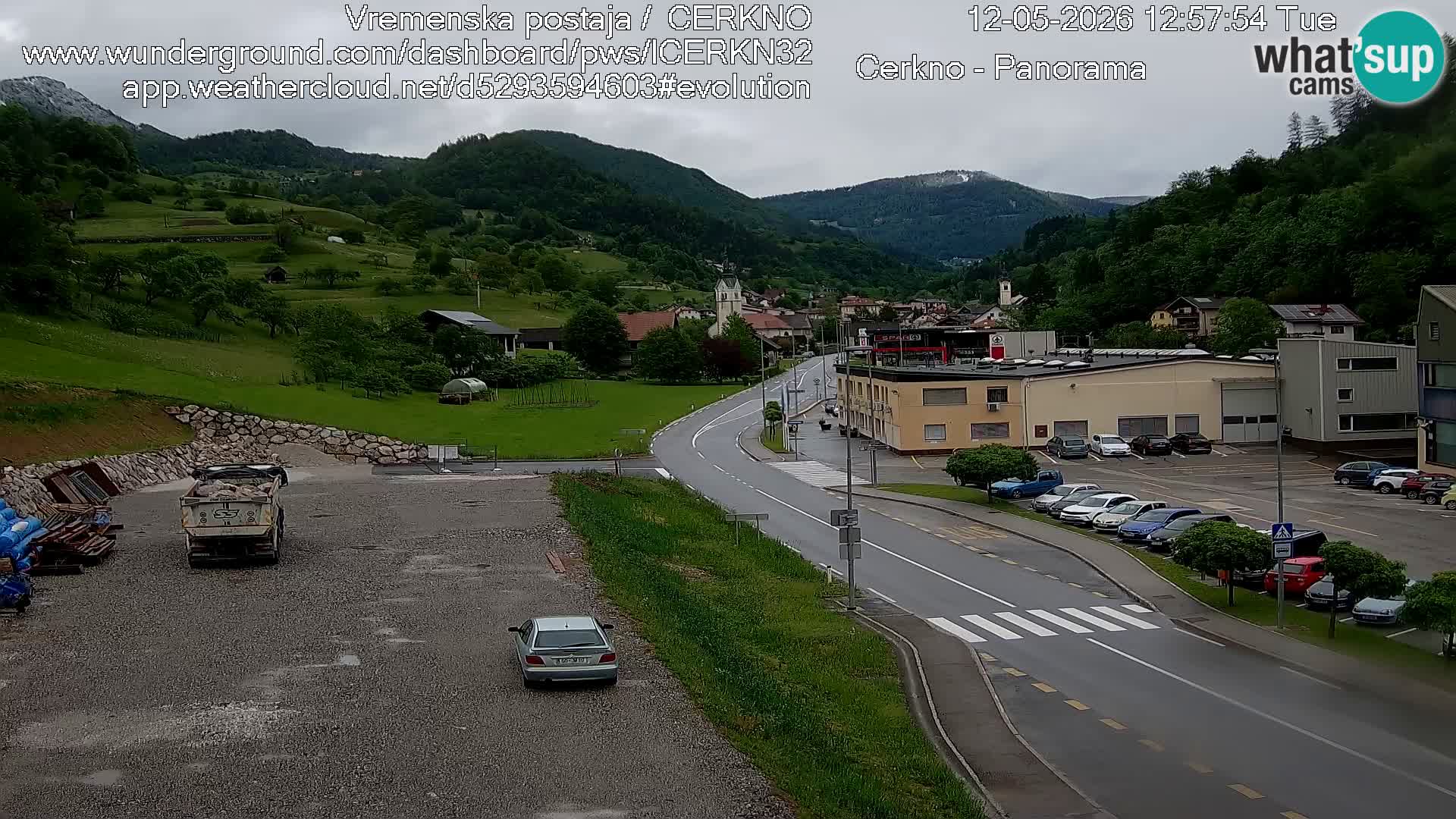 Cerkno entrada a la ciudad Webcam en vivo