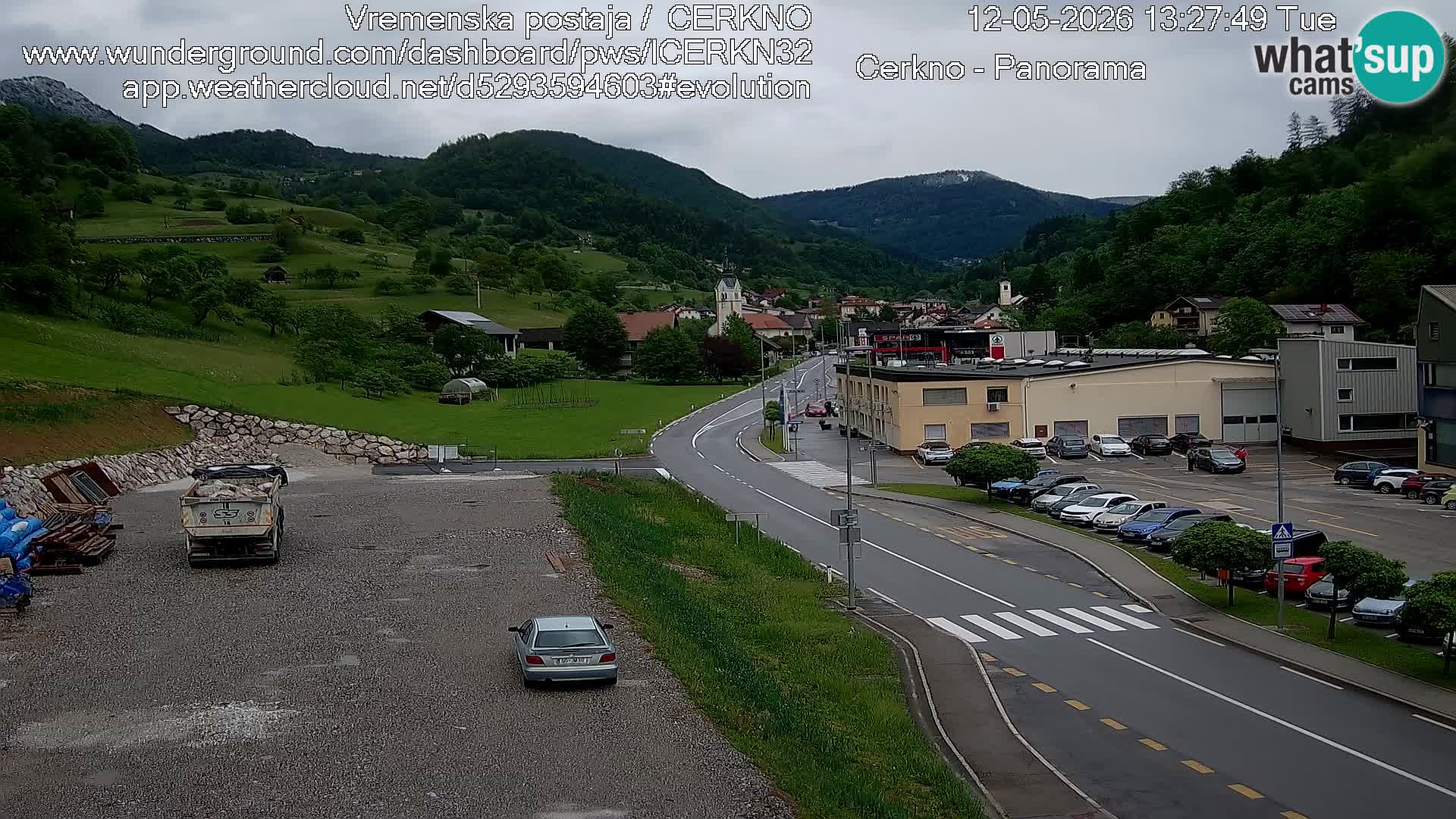 Webcam en direct – Entrée de la ville de Cerkno