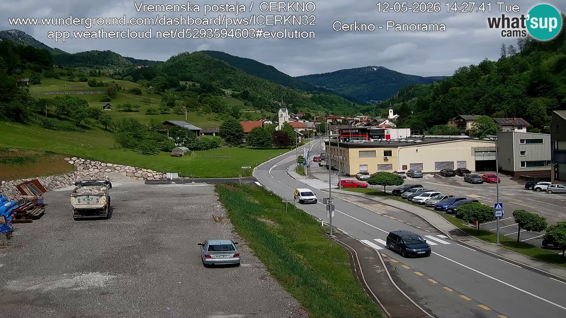 Webcam en direct – Entrée de la ville de Cerkno