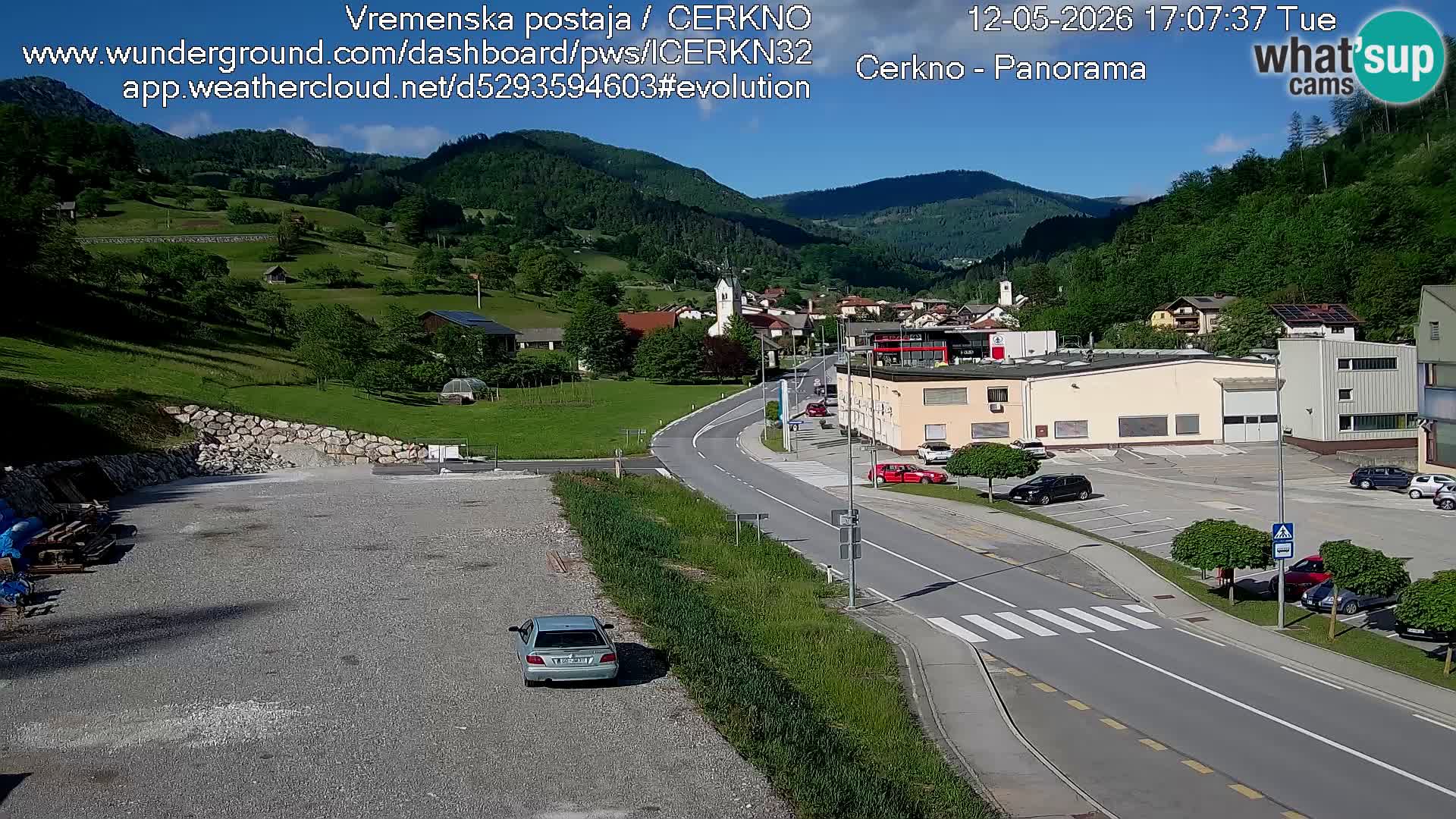 Cerkno entrada a la ciudad Webcam en vivo