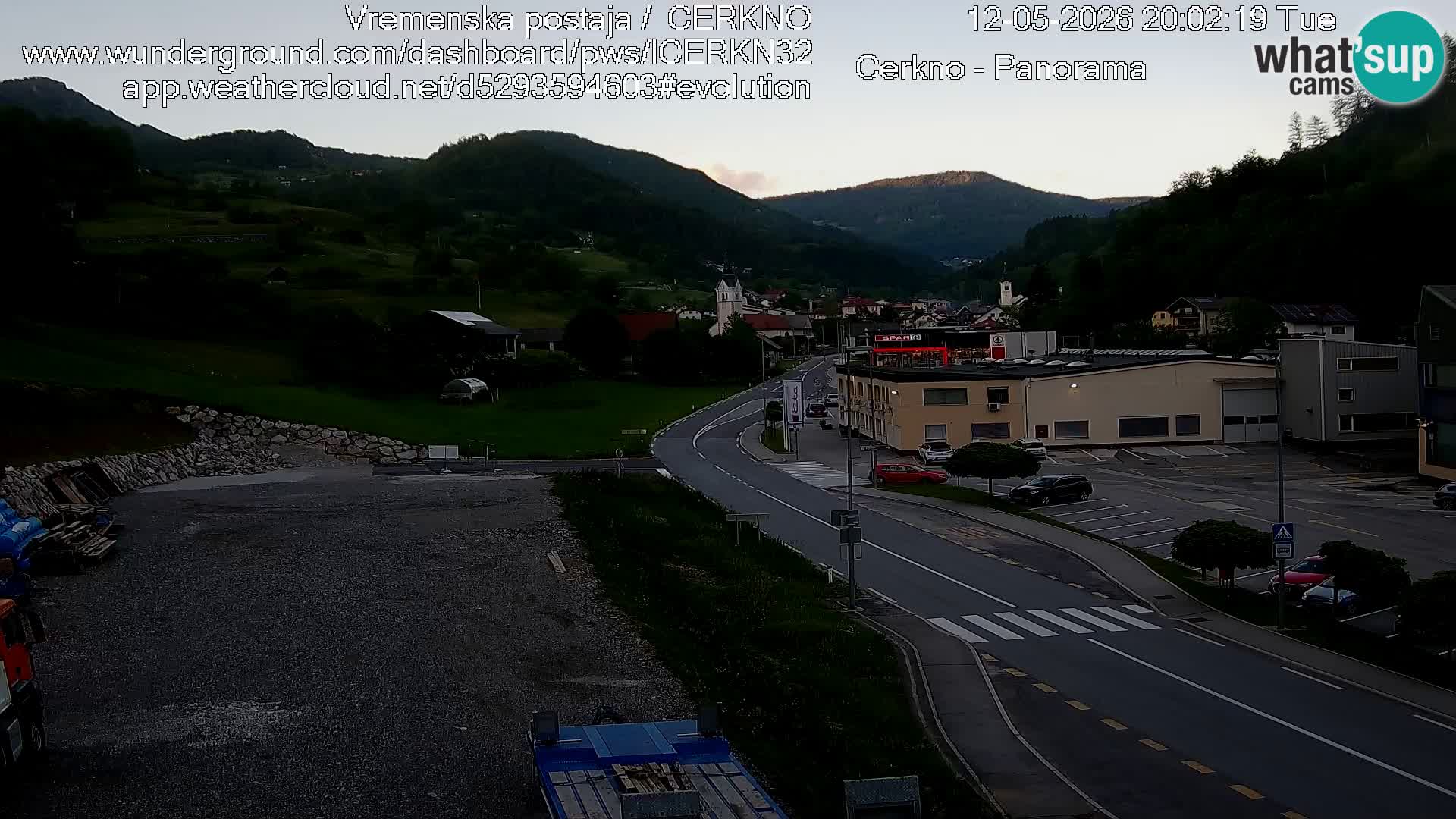 Cerkno entrada a la ciudad Webcam en vivo