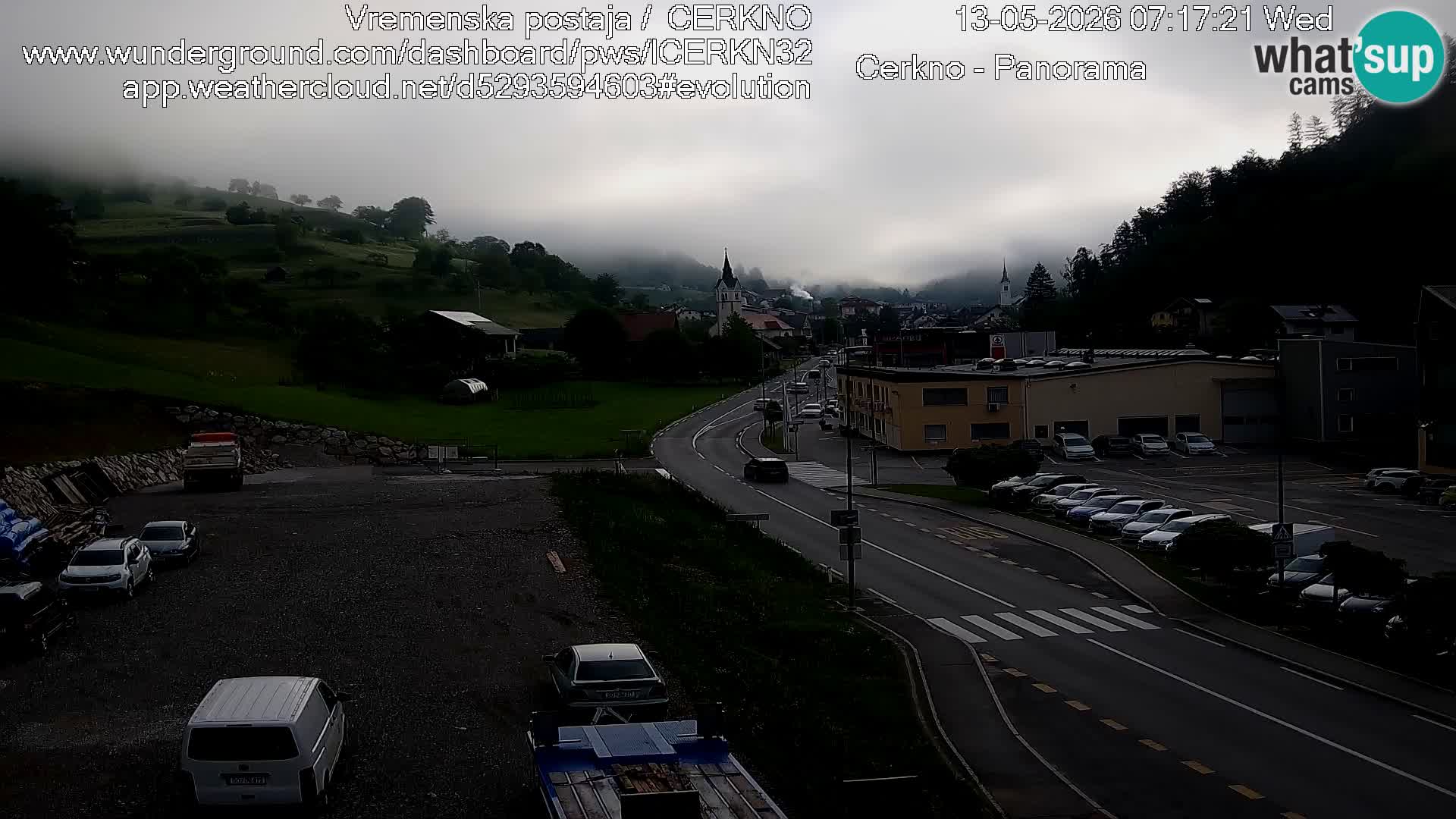Cerkno entrada a la ciudad Webcam en vivo