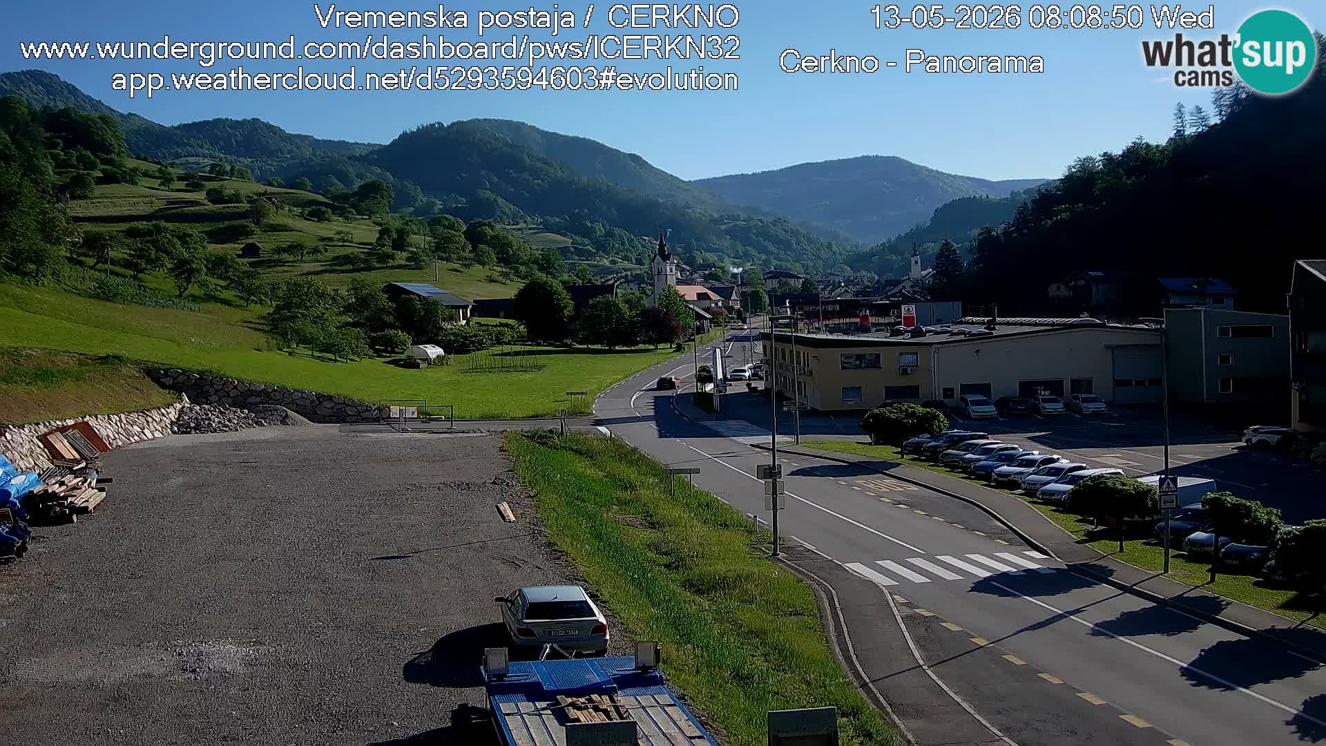 Cerkno city entrance Live Webcam