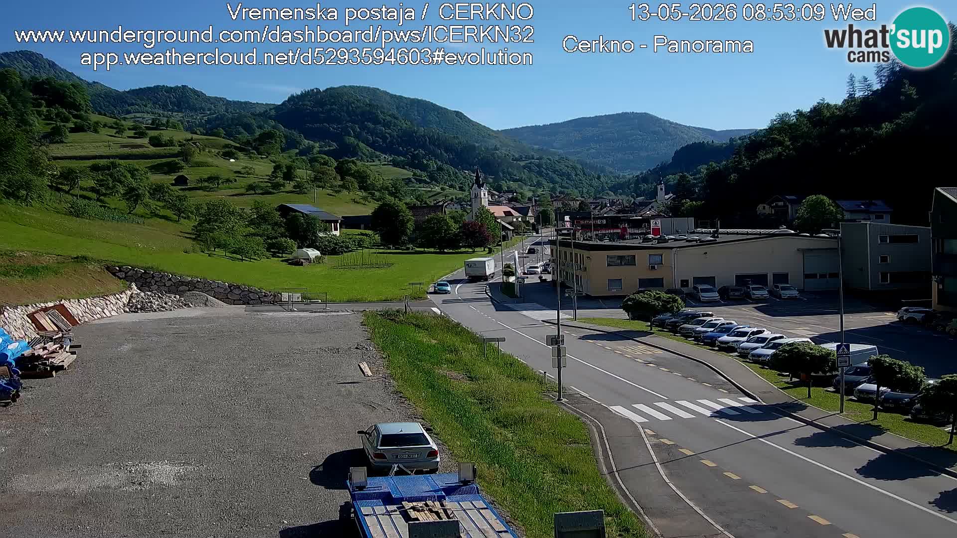 Cerkno city entrance Live Webcam