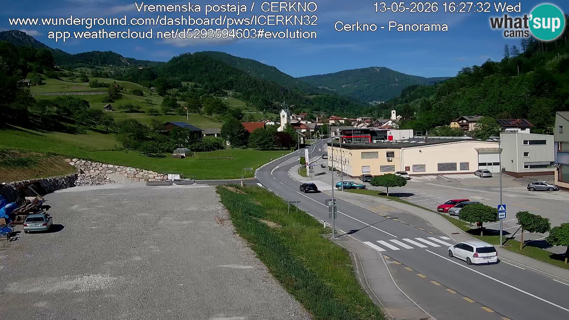 Cerkno entrada a la ciudad Webcam en vivo