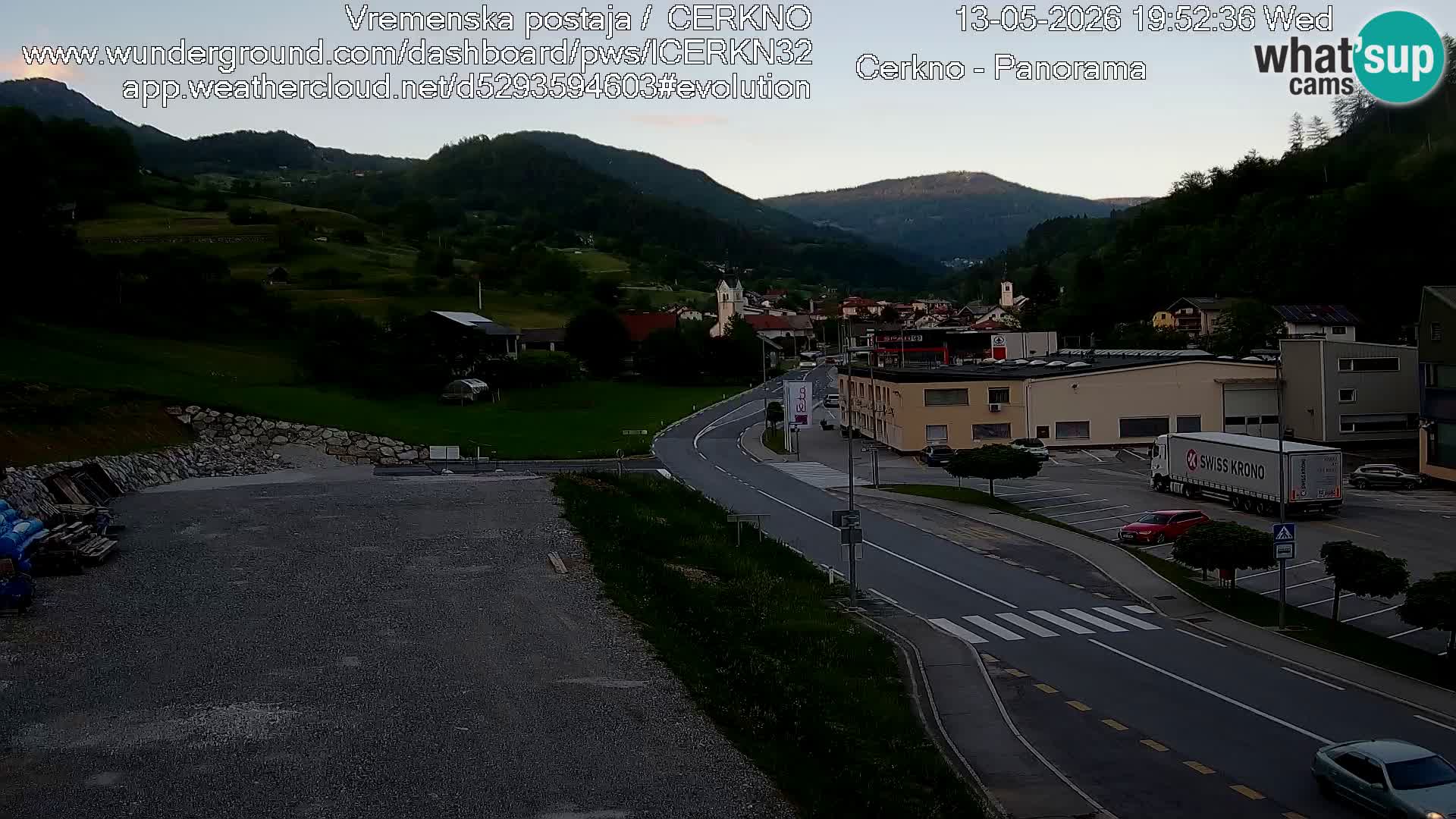 Cerkno entrada a la ciudad Webcam en vivo