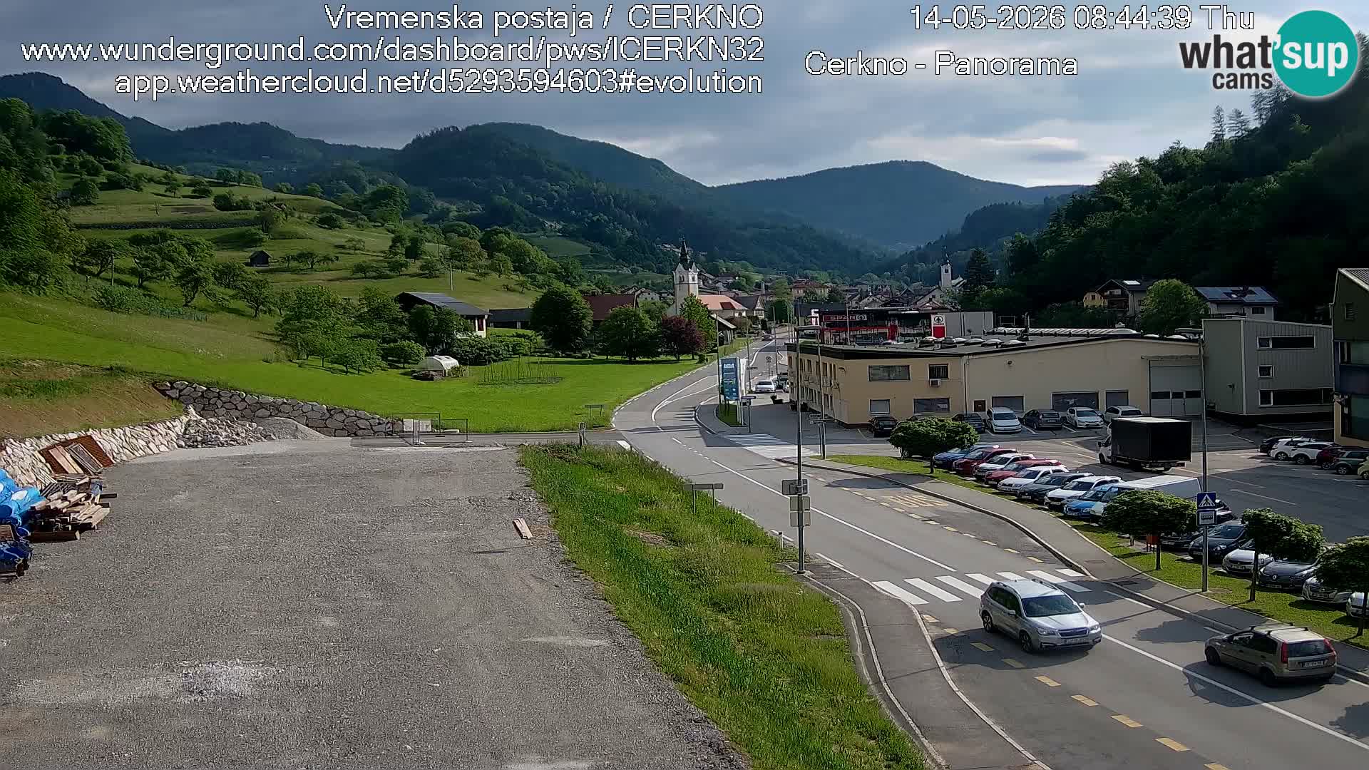 Webcam en direct – Entrée de la ville de Cerkno