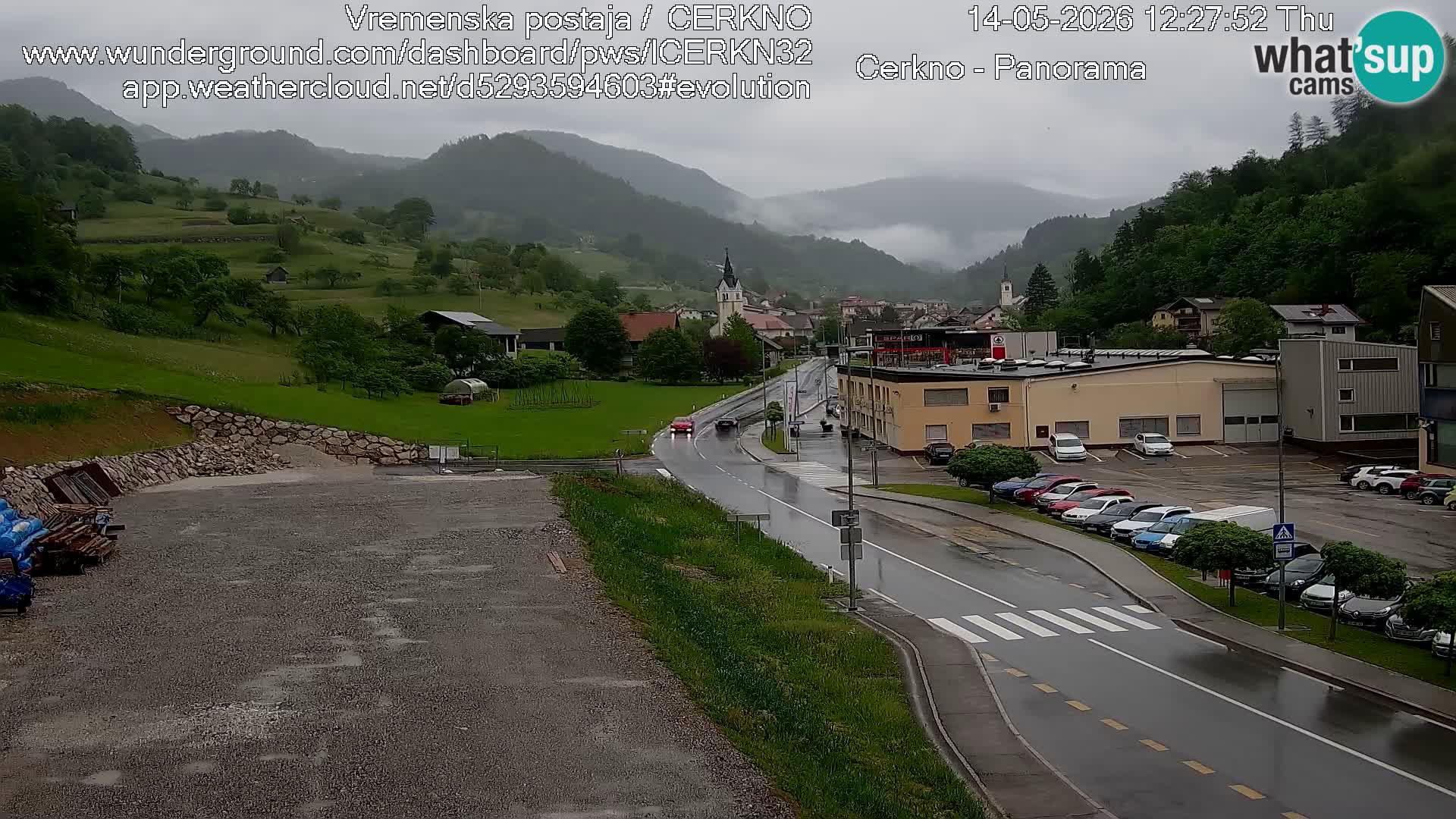 Webcam en direct – Entrée de la ville de Cerkno
